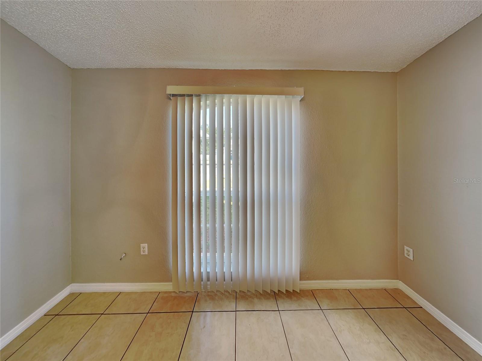 Image 10 of 20 For 817 Highland Crest Loop