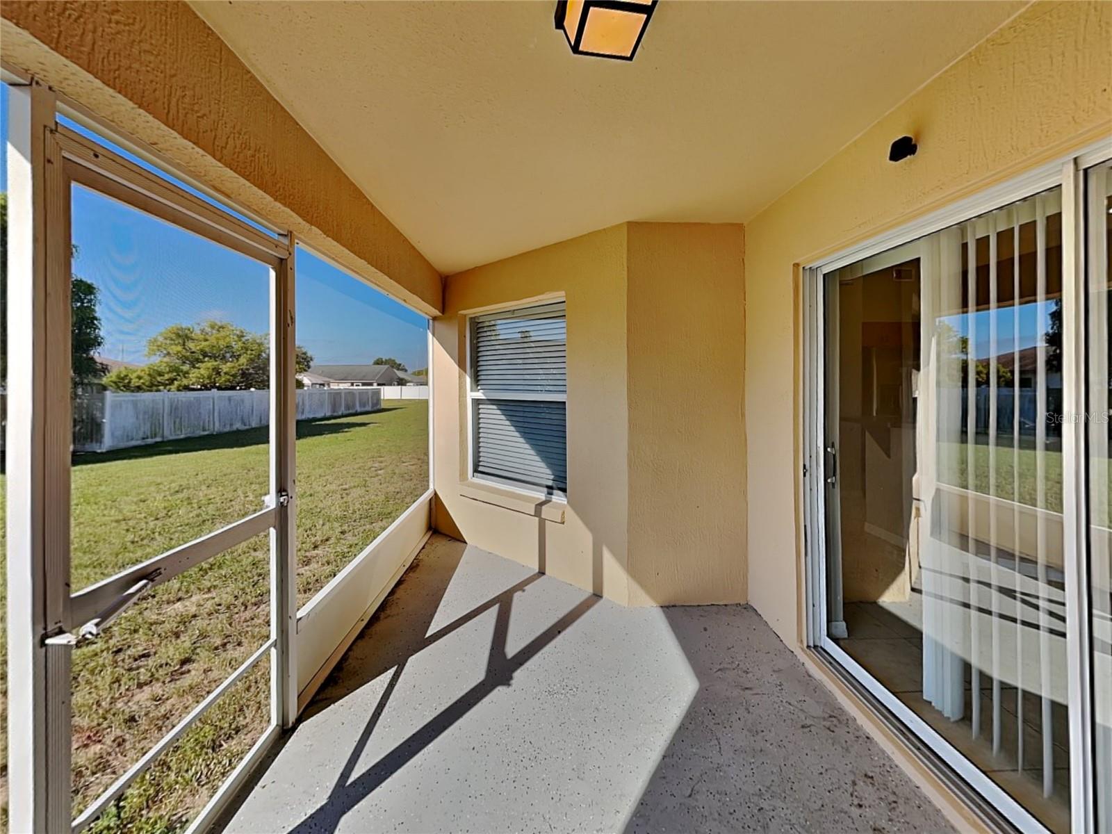 Image 19 of 20 For 817 Highland Crest Loop