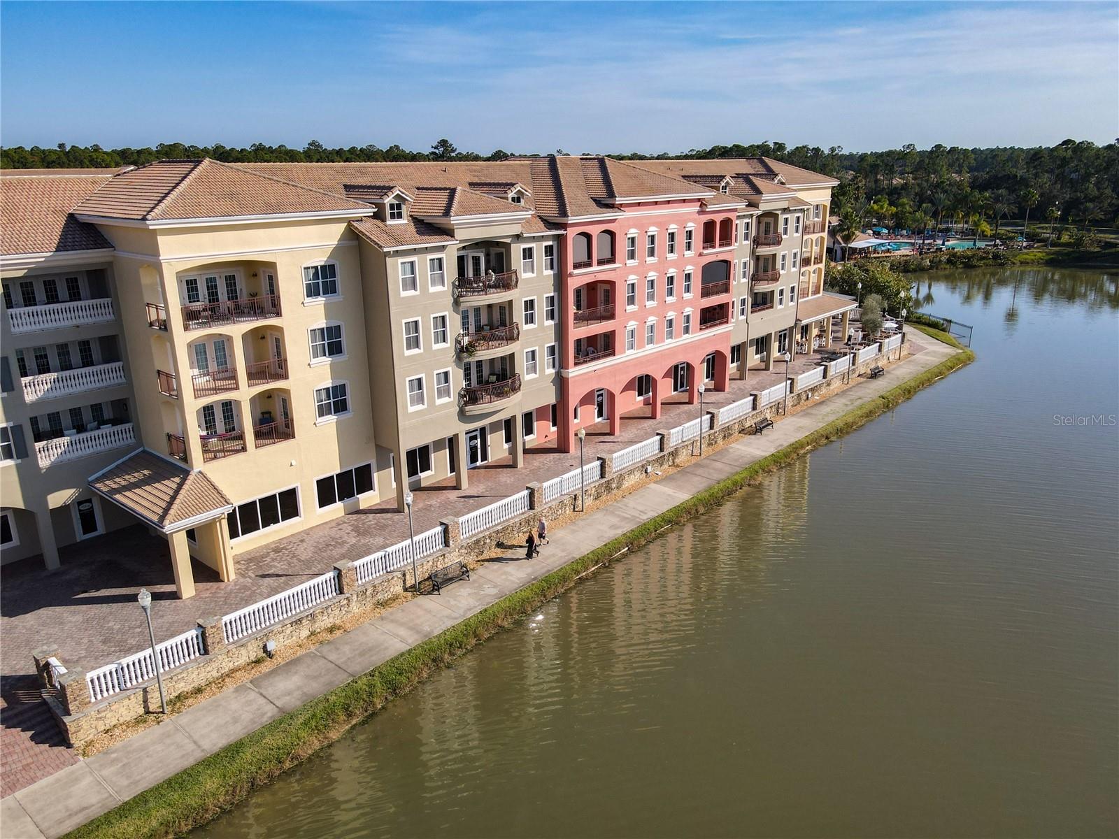 Image 34 of 39 For 3009 Meleto Boulevard