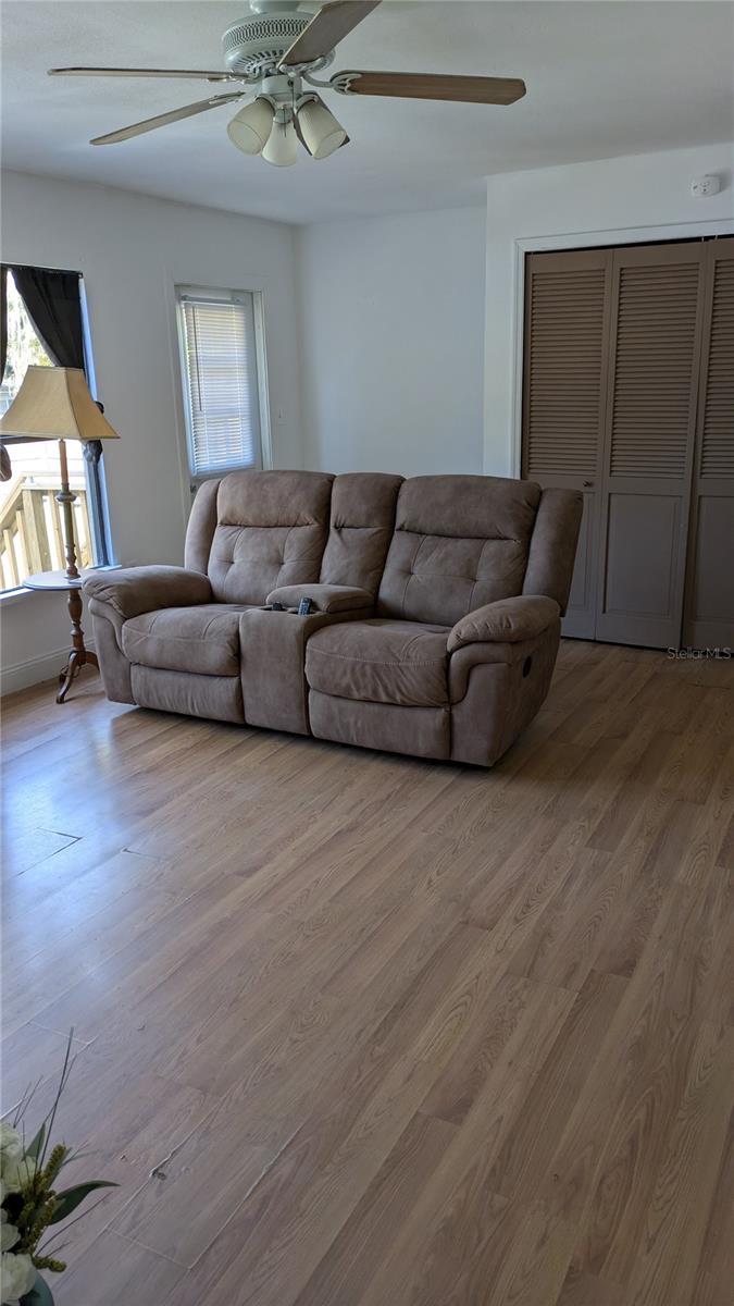 Image 10 of 19 For 1109 Lee Street