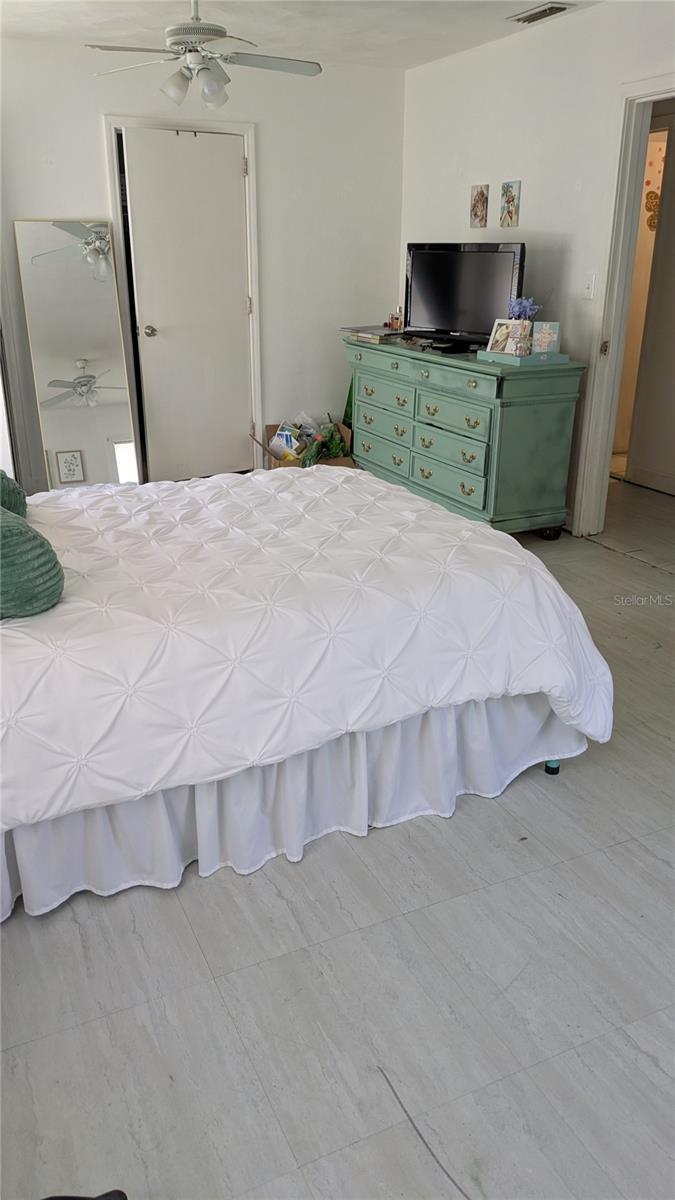 Image 15 of 19 For 1109 Lee Street