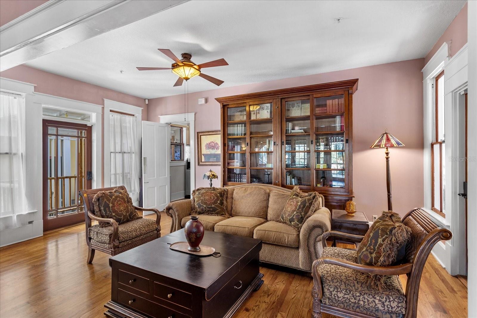 Image 25 of 62 For 620 Tubb Street