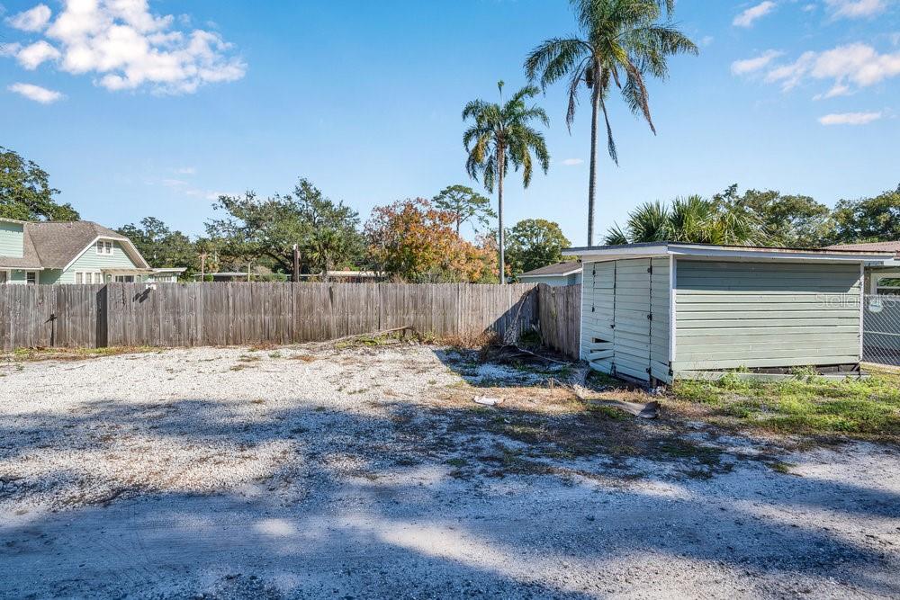 Image 6 of 16 For 2004 Lily Court