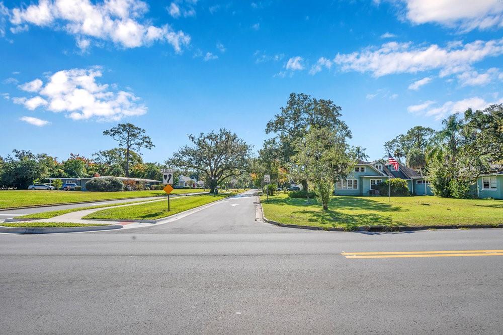 Image 9 of 16 For 2004 Lily Court