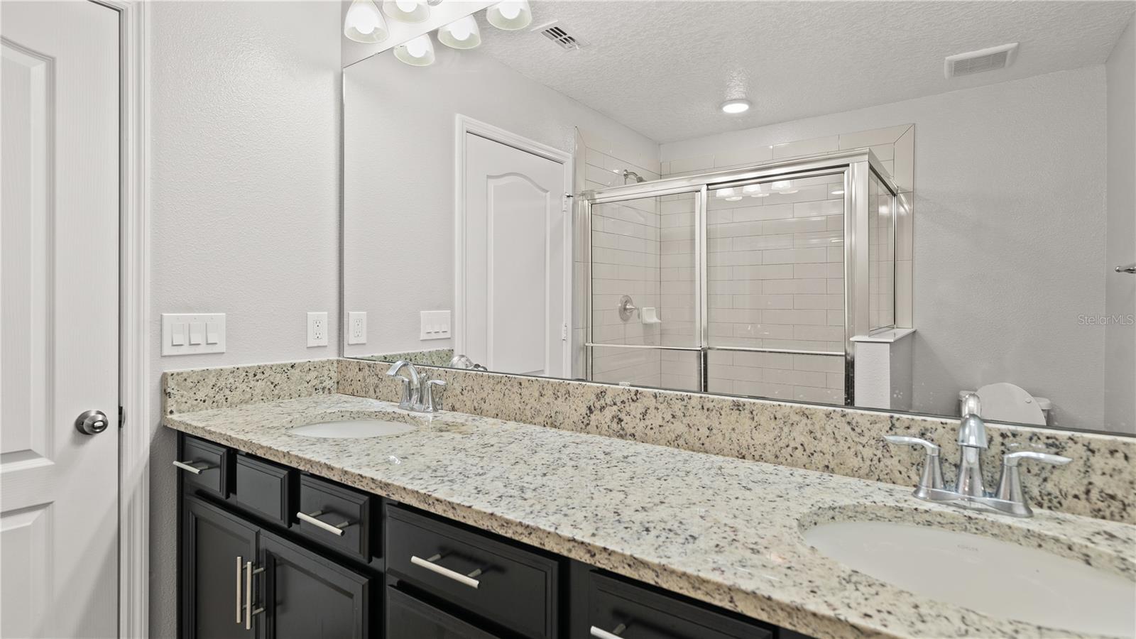 Image 19 of 32 For 1283 Flowing Tide Drive