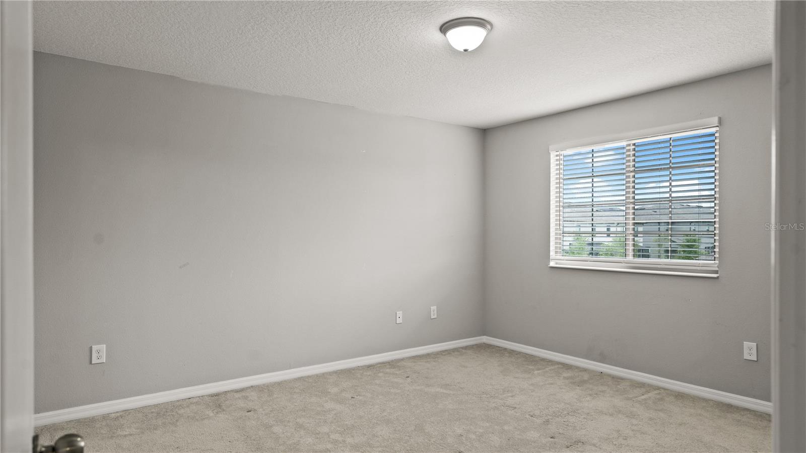 Image 22 of 32 For 1283 Flowing Tide Drive