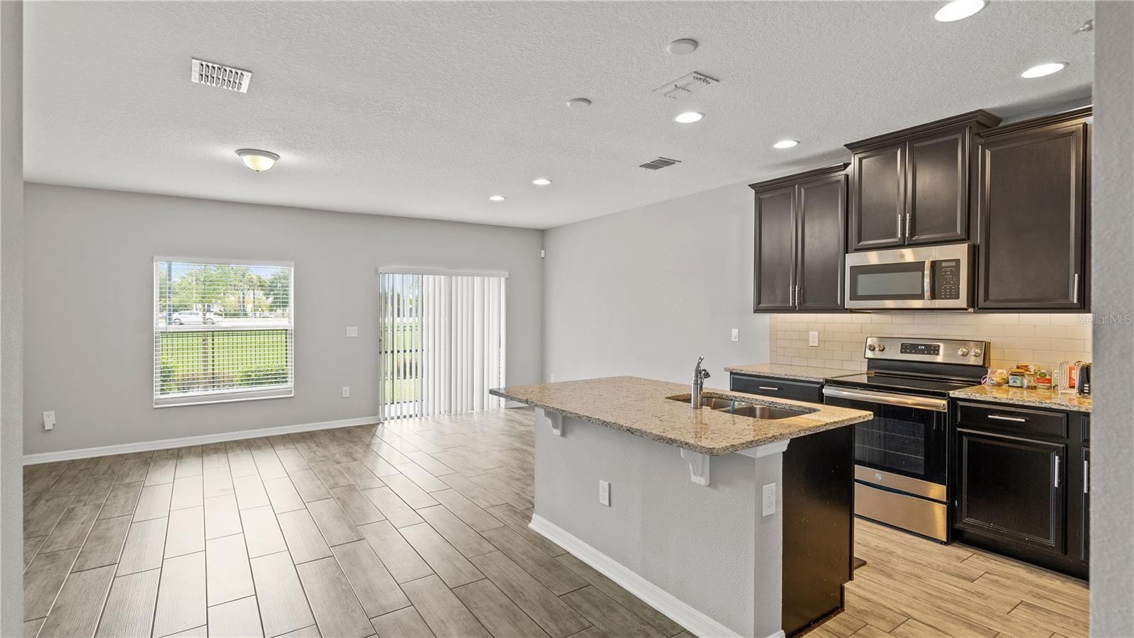 Image 6 of 32 For 1283 Flowing Tide Drive