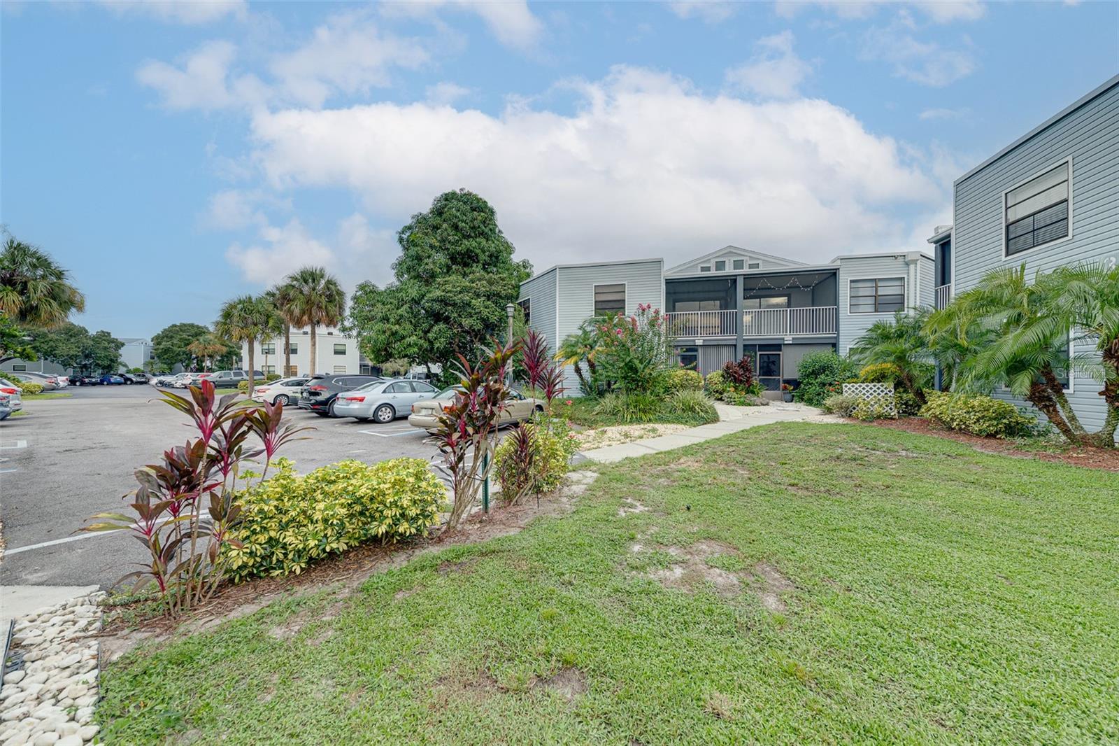 Image 23 of 24 For 4004 Atrium Drive 4