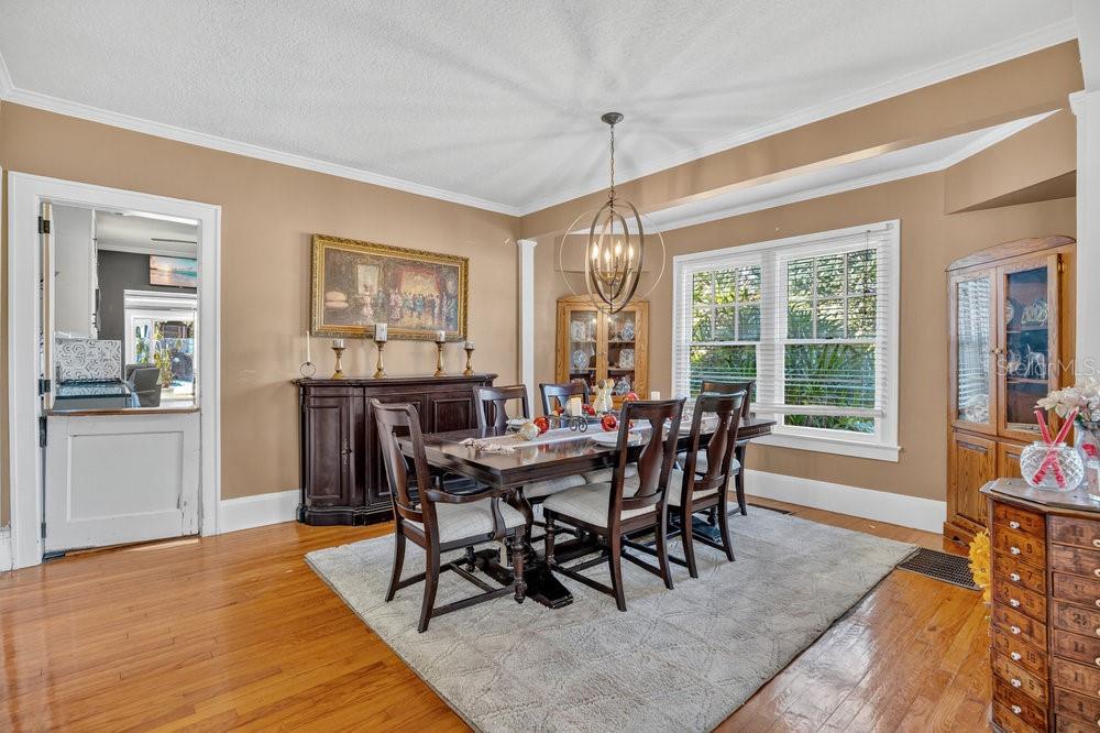 Image 13 of 77 For 2004 Lily Court