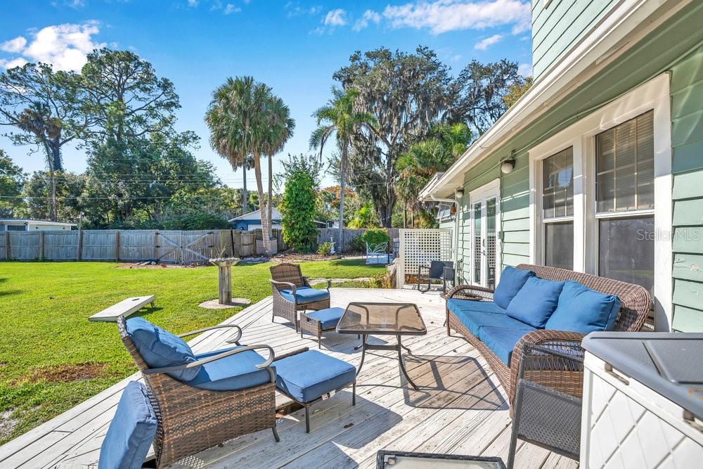 Image 43 of 77 For 2004 Lily Court