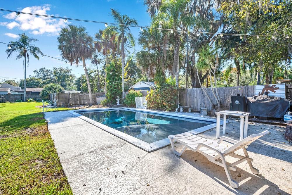 Image 47 of 77 For 2004 Lily Court