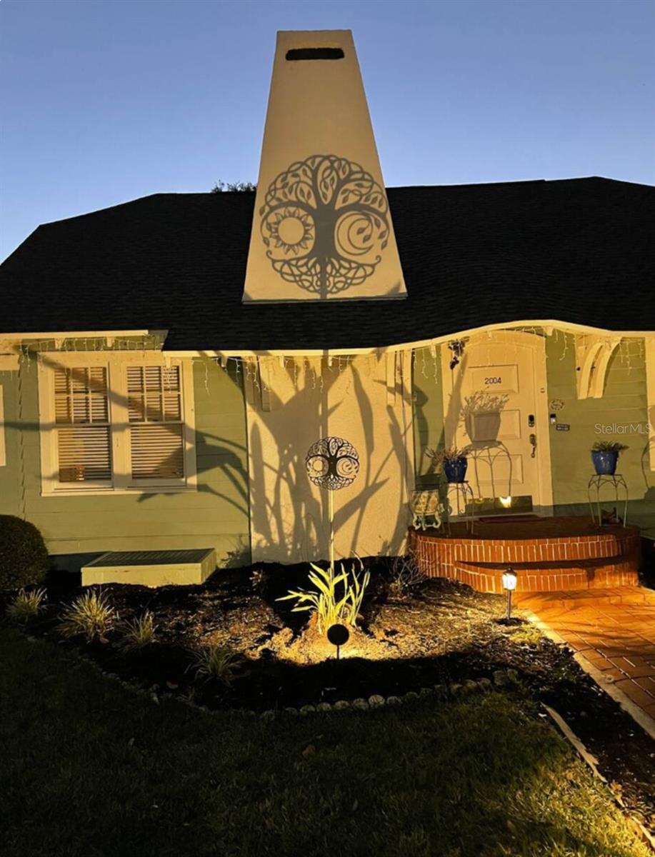 Image 5 of 77 For 2004 Lily Court