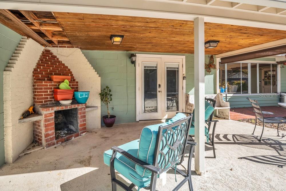 Image 51 of 77 For 2004 Lily Court