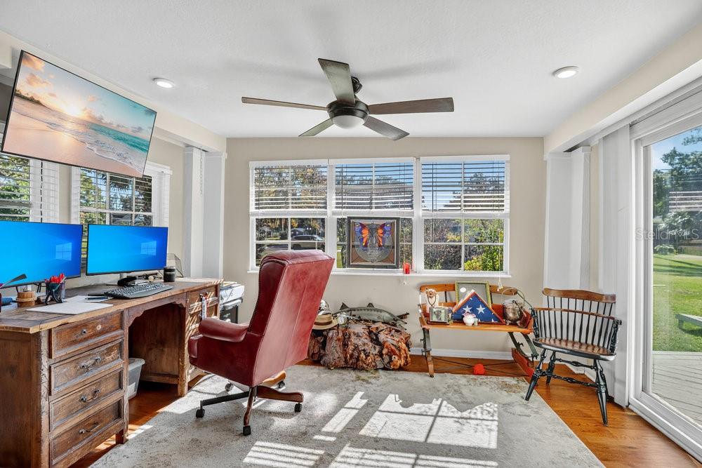 Image 9 of 77 For 2004 Lily Court