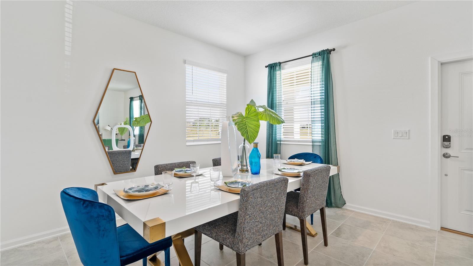 Image 19 of 34 For 5615 Ronin Drive