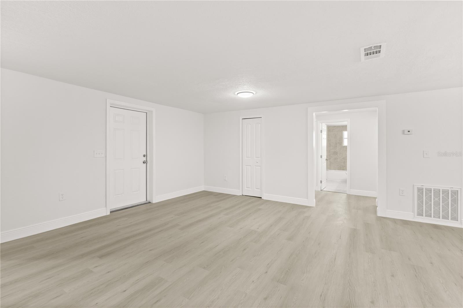 Image 19 of 37 For 1251 23rd Avenue