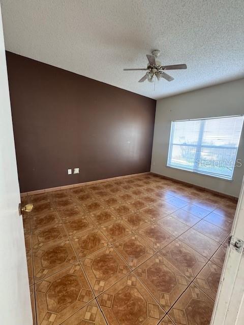 Image 10 of 28 For 1353 Ivy Meadow Drive