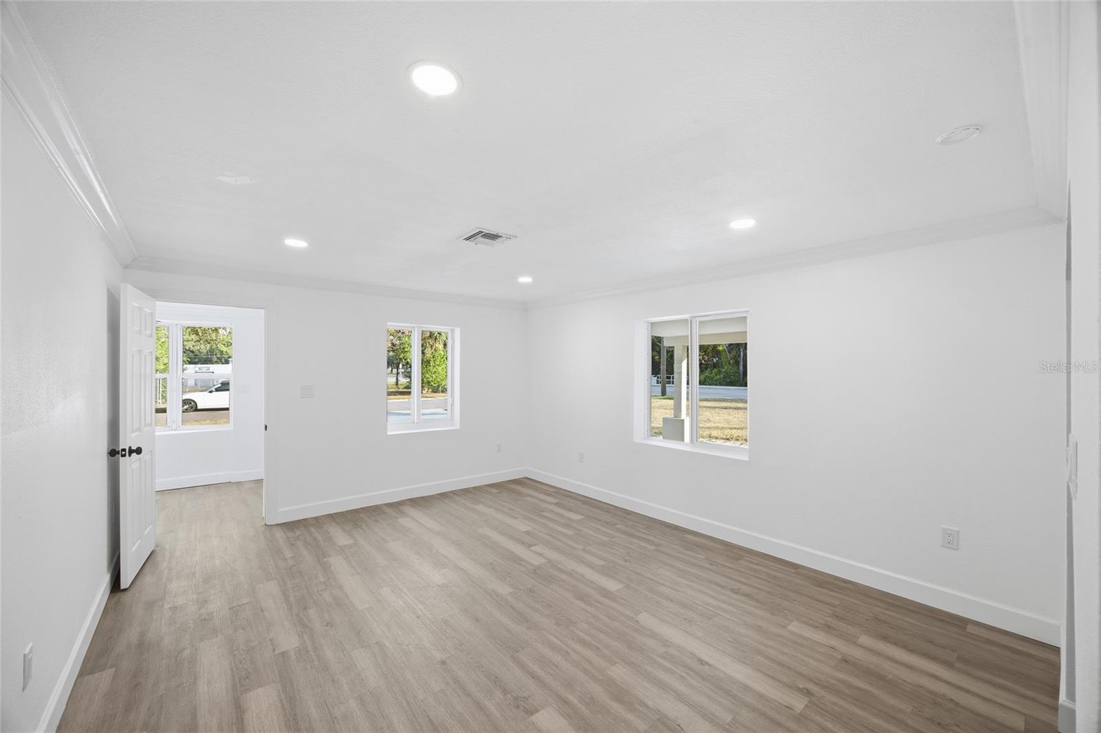 Image 8 of 24 For 1908 Macomber Avenue