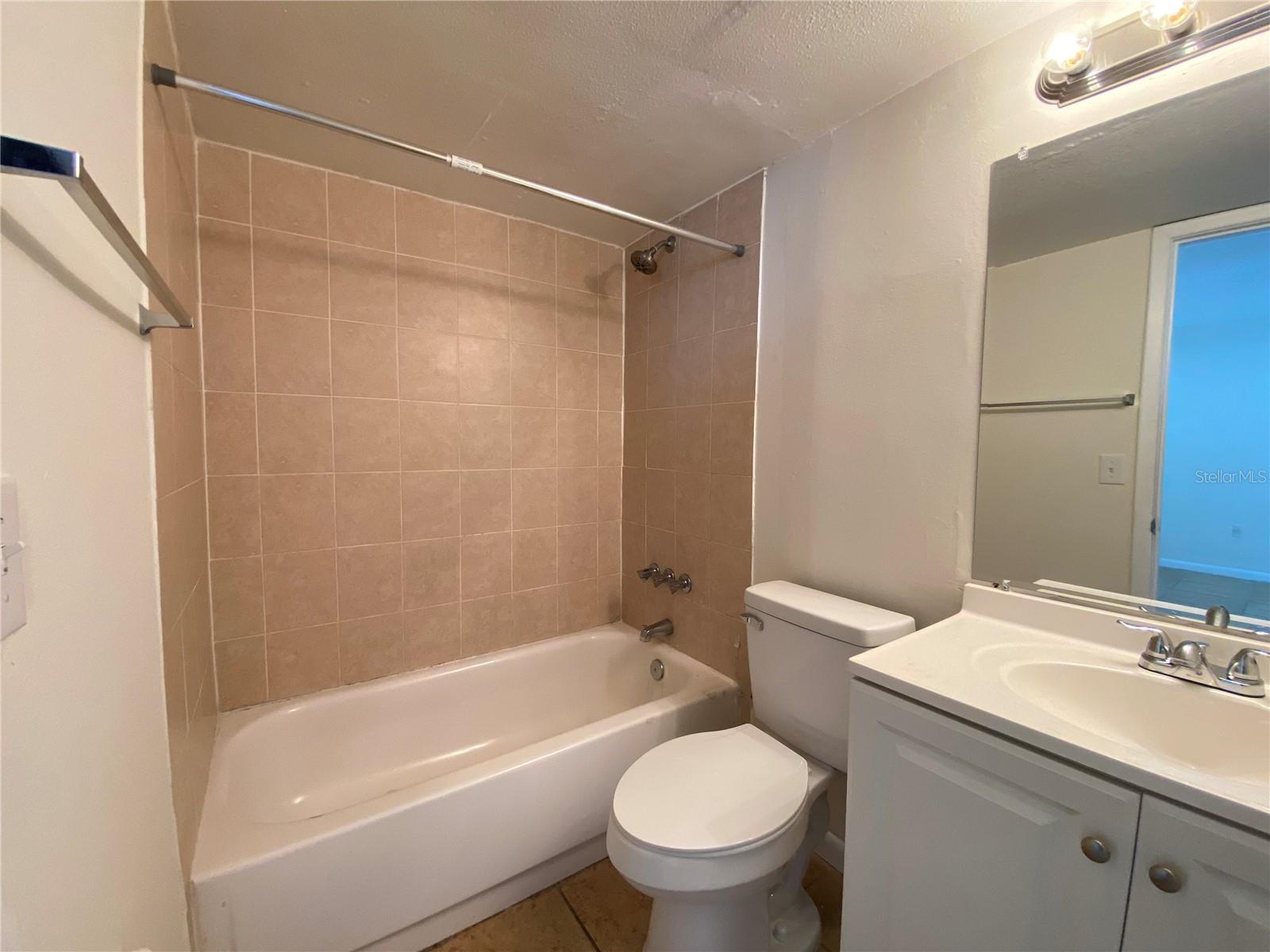 Image 11 of 17 For 5230 Davisson Avenue 5230