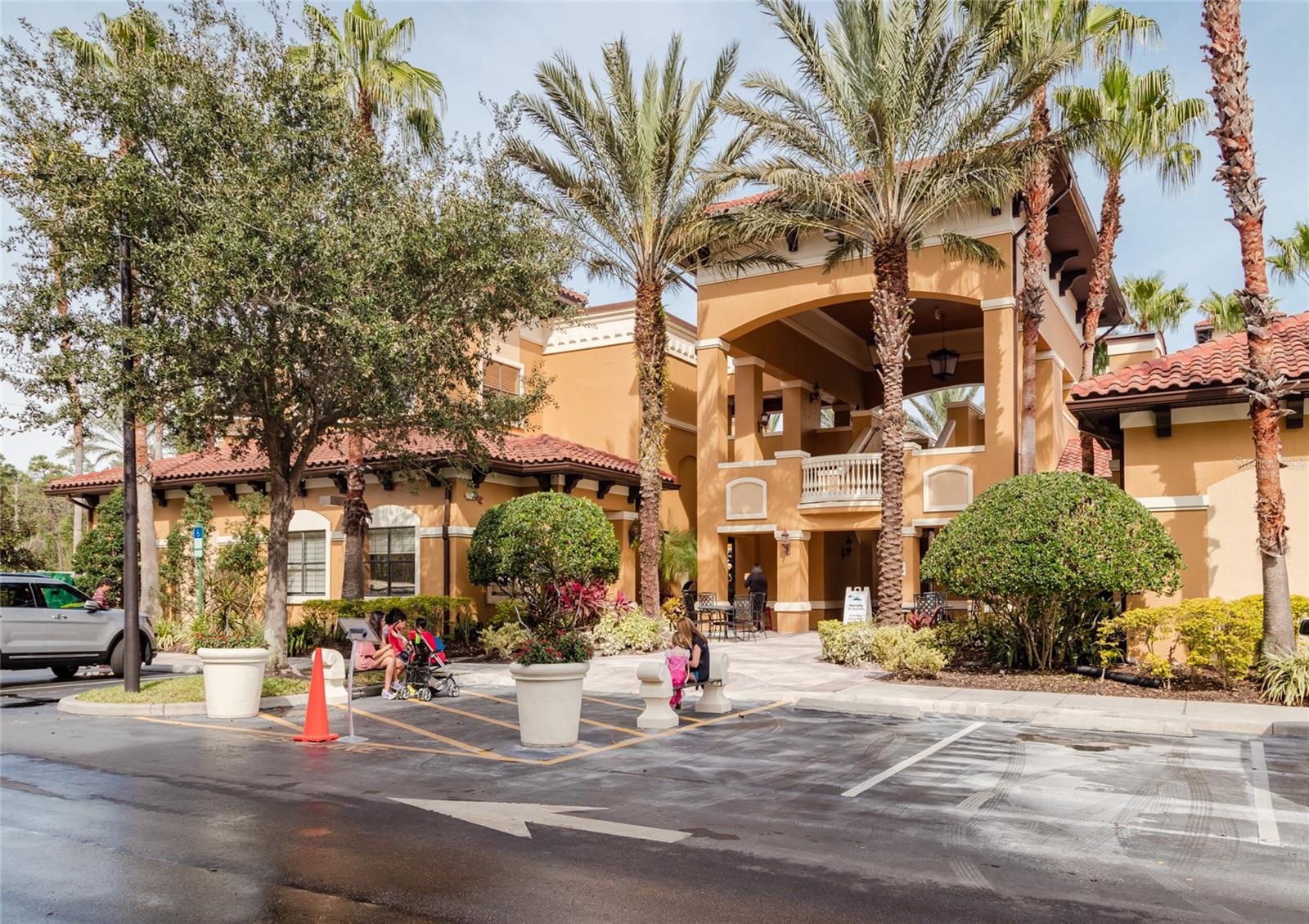 Image 3 of 24 For 12538 Floridays Resort Drive 405-c