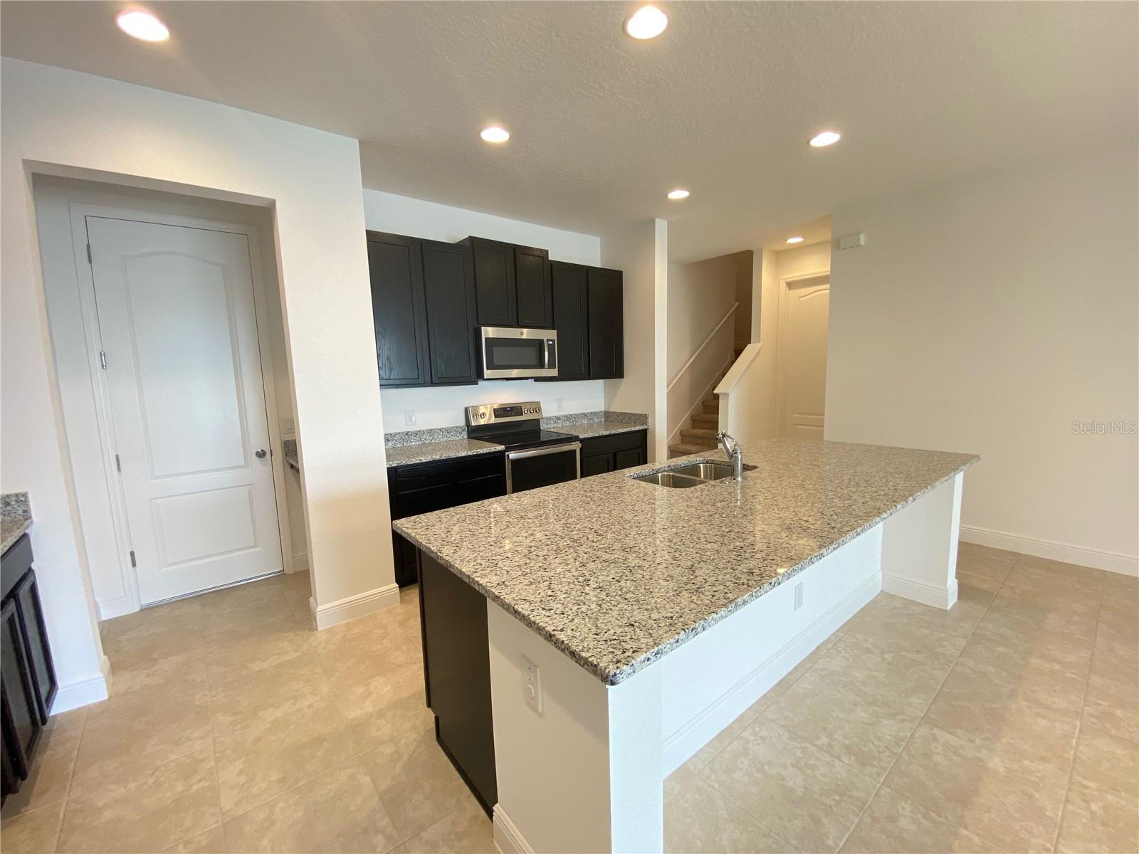 Image 5 of 18 For 4957 Olivia Court