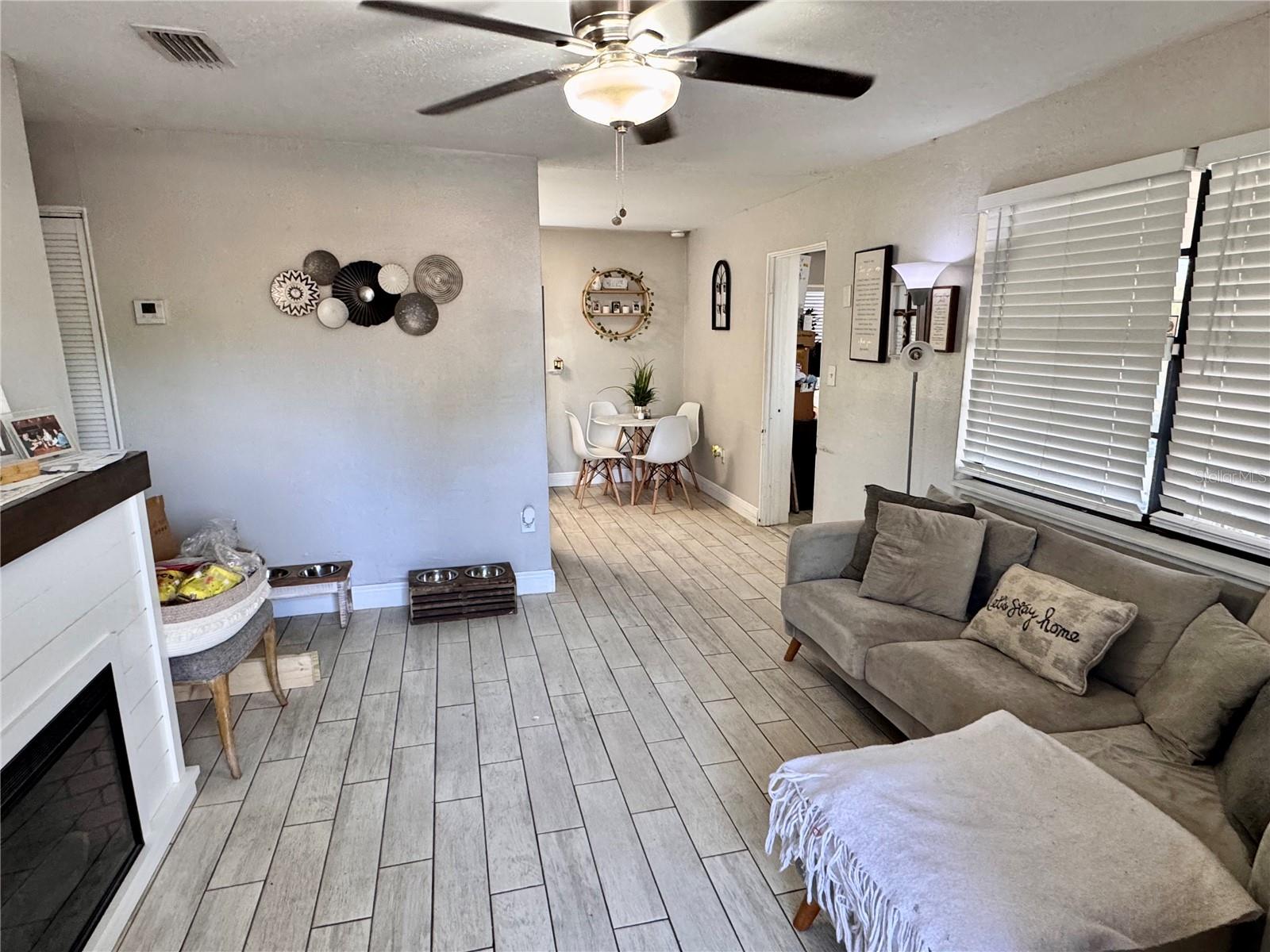 Image 7 of 17 For 3810 Johnson Street