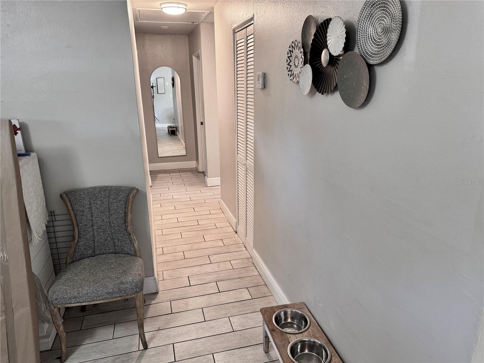 Image 9 of 17 For 3810 Johnson Street