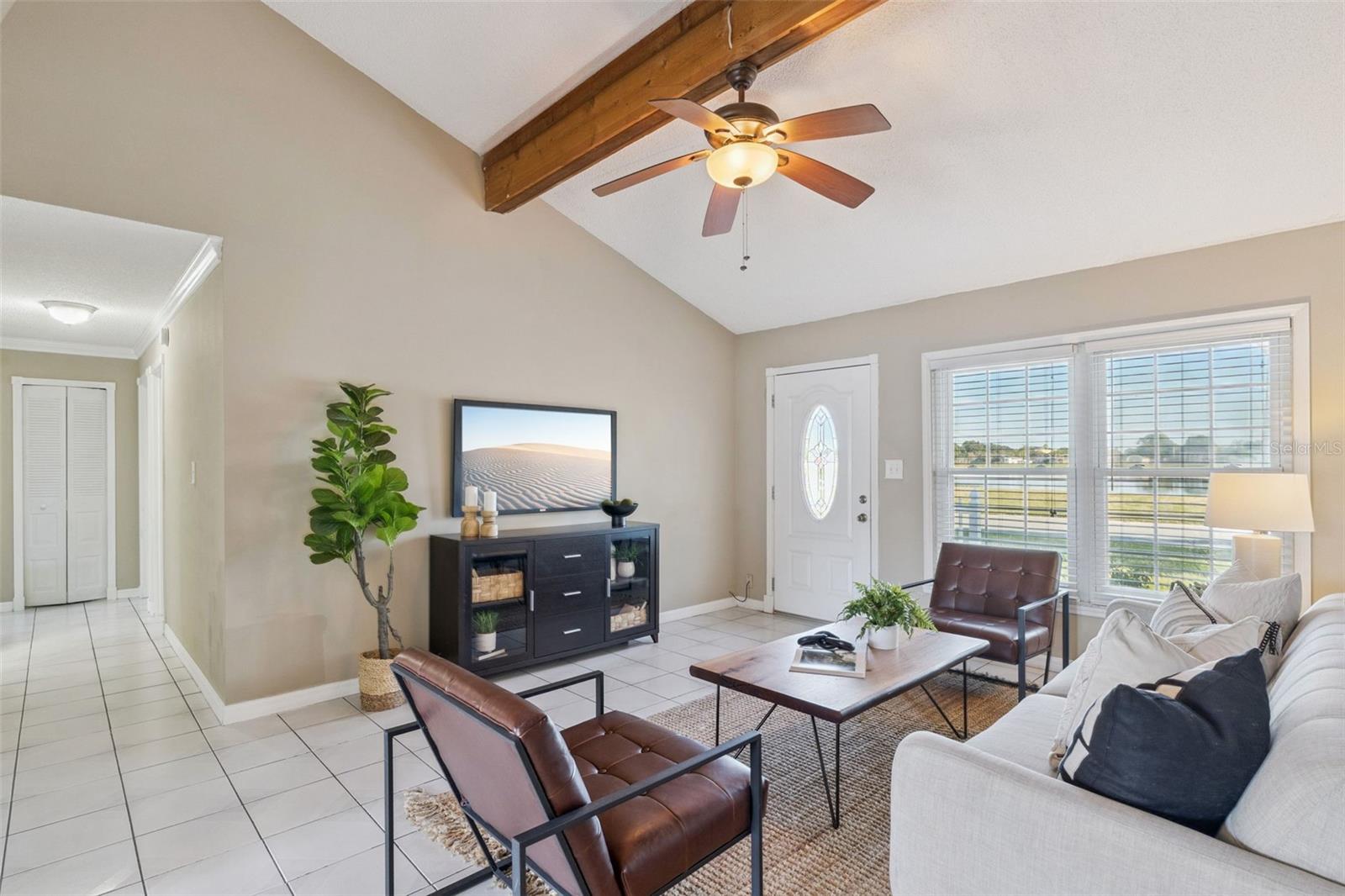 Image 5 of 23 For 100 Juarez Drive