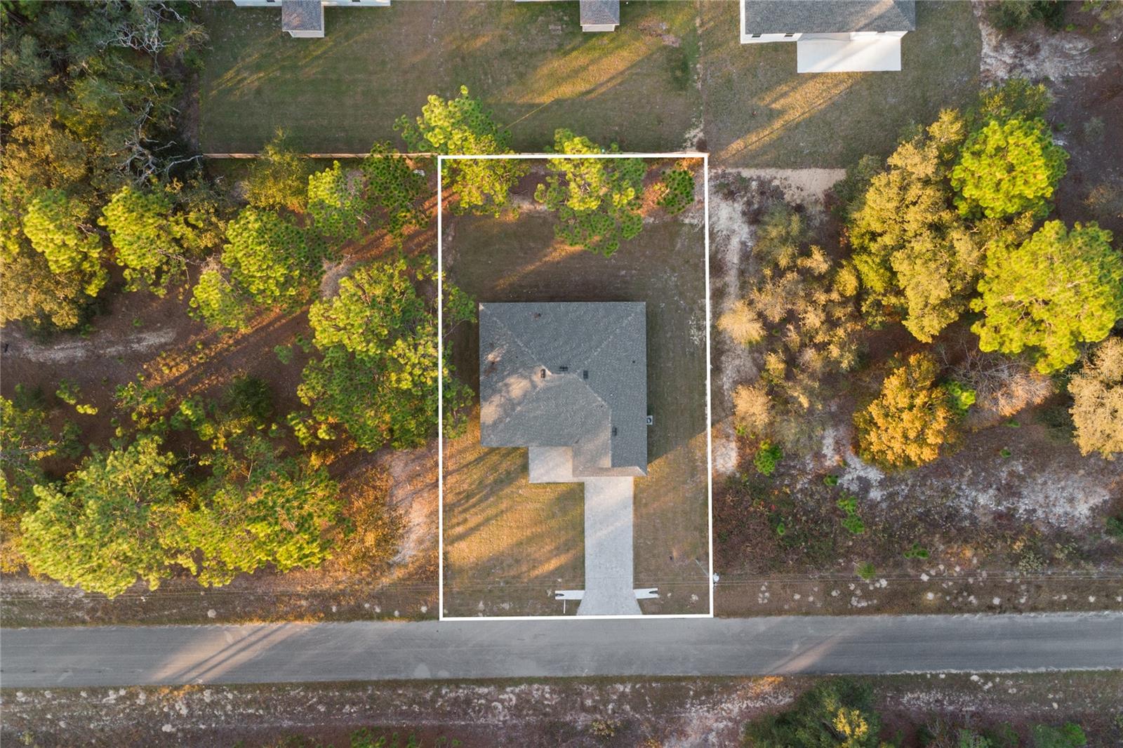 Image 27 of 33 For 1985 Corrine Street