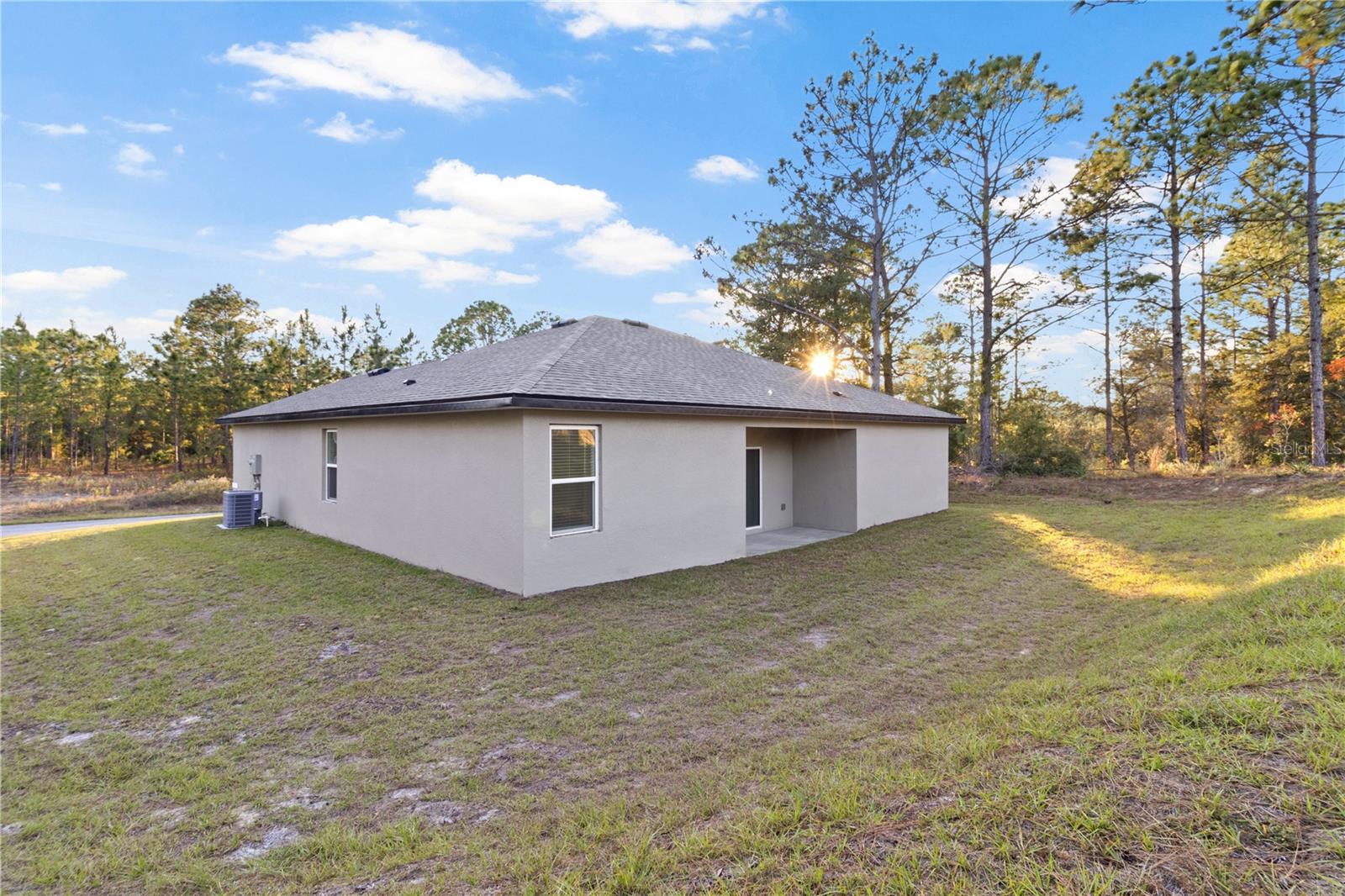 Image 28 of 33 For 1985 Corrine Street