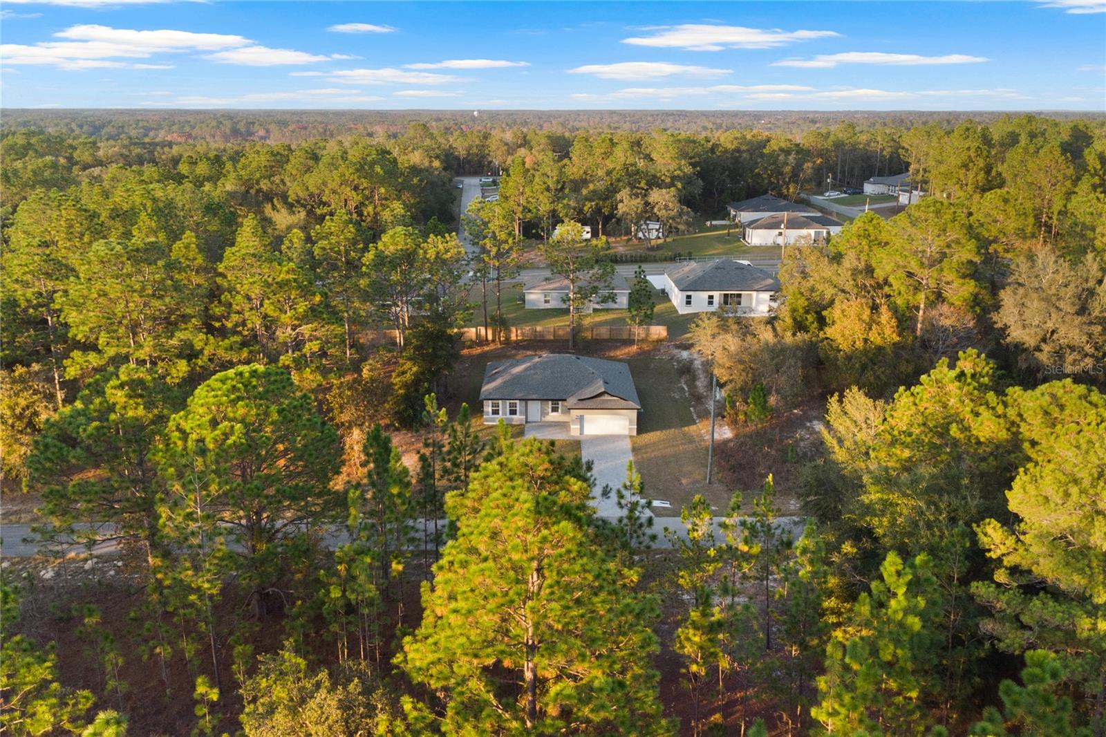 Image 4 of 33 For 1985 Corrine Street