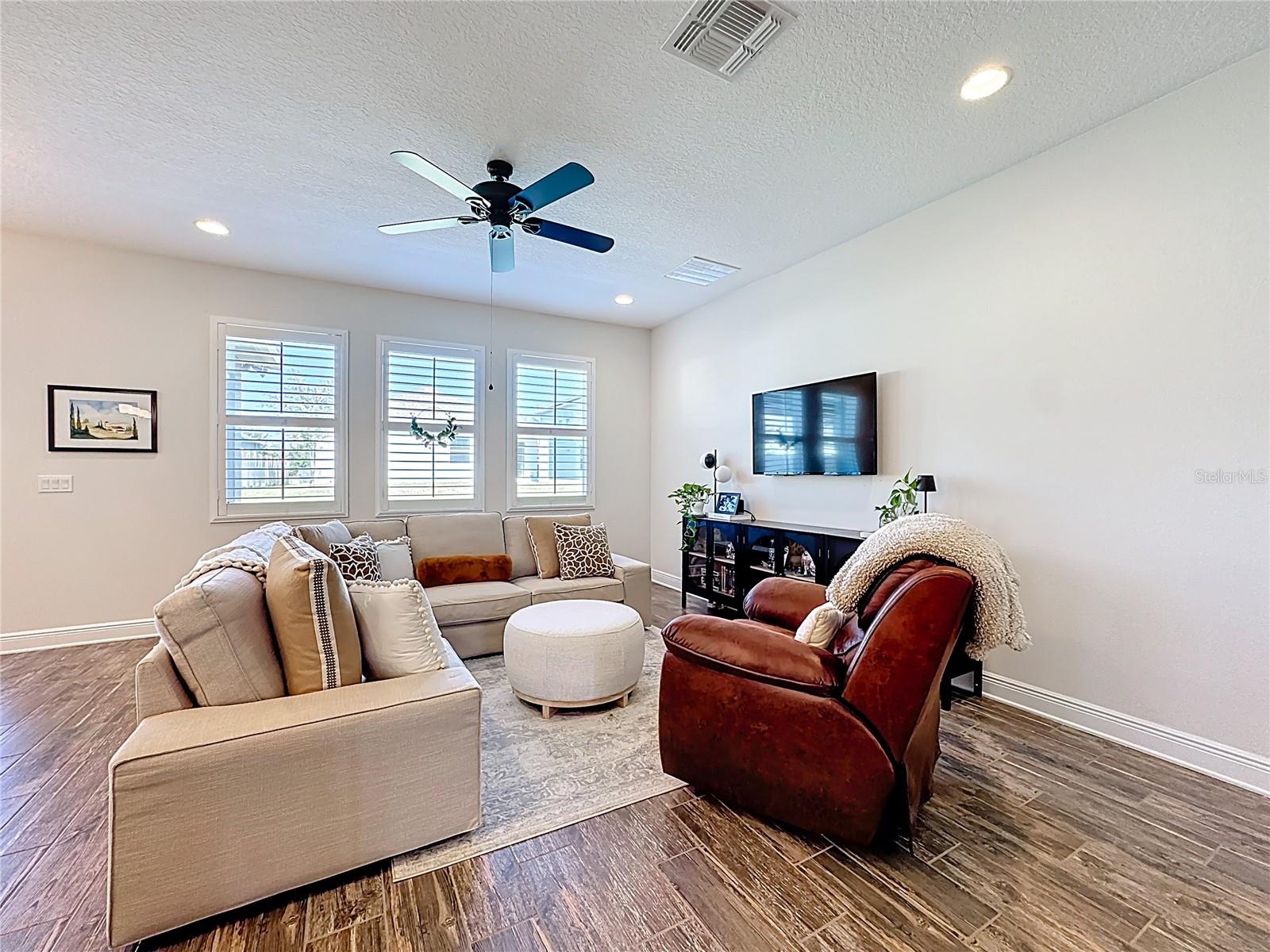 Image 15 of 31 For 3185 Hardwood Hammock Drive