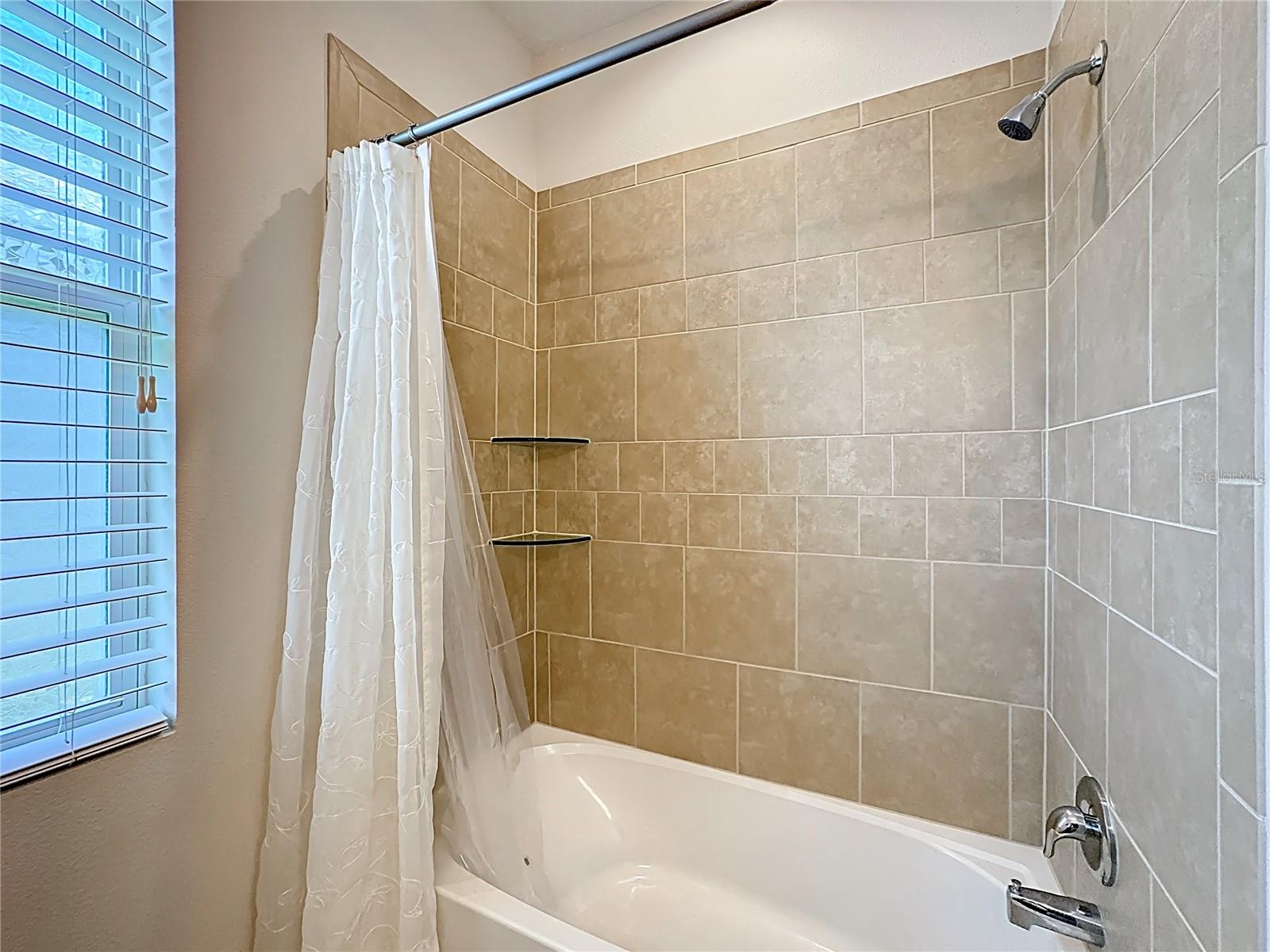 Image 17 of 31 For 3185 Hardwood Hammock Drive