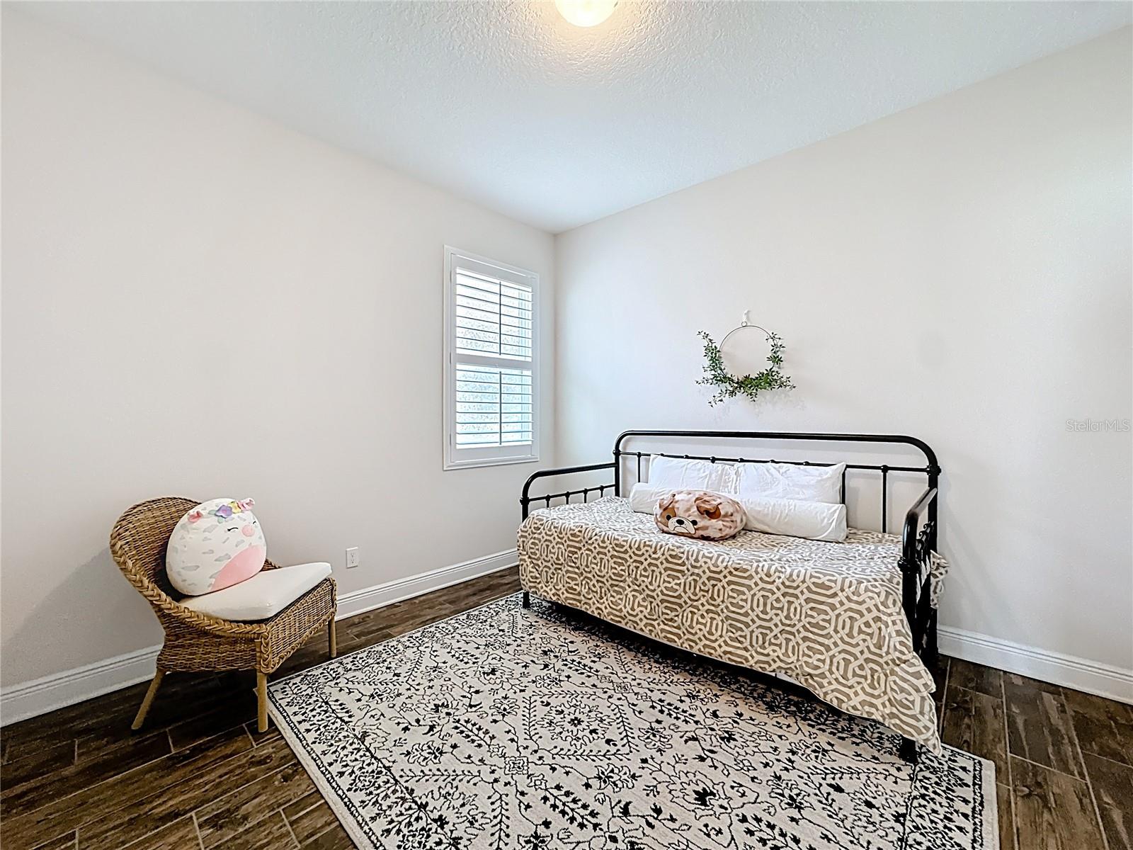 Image 6 of 31 For 3185 Hardwood Hammock Drive