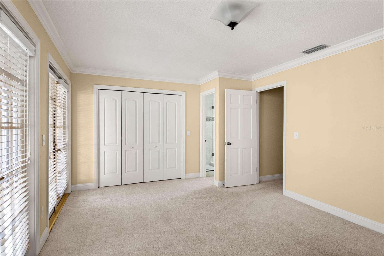 Image 19 of 32 For 1134 Washington Avenue 13