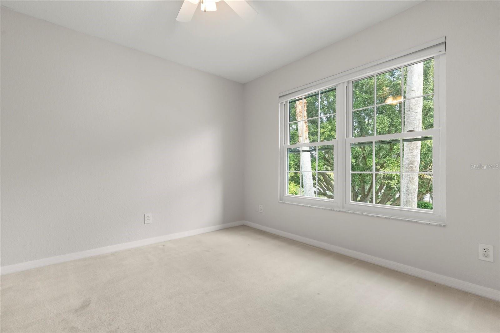 Listing photo id 23 for 9005 Pinebreeze Drive