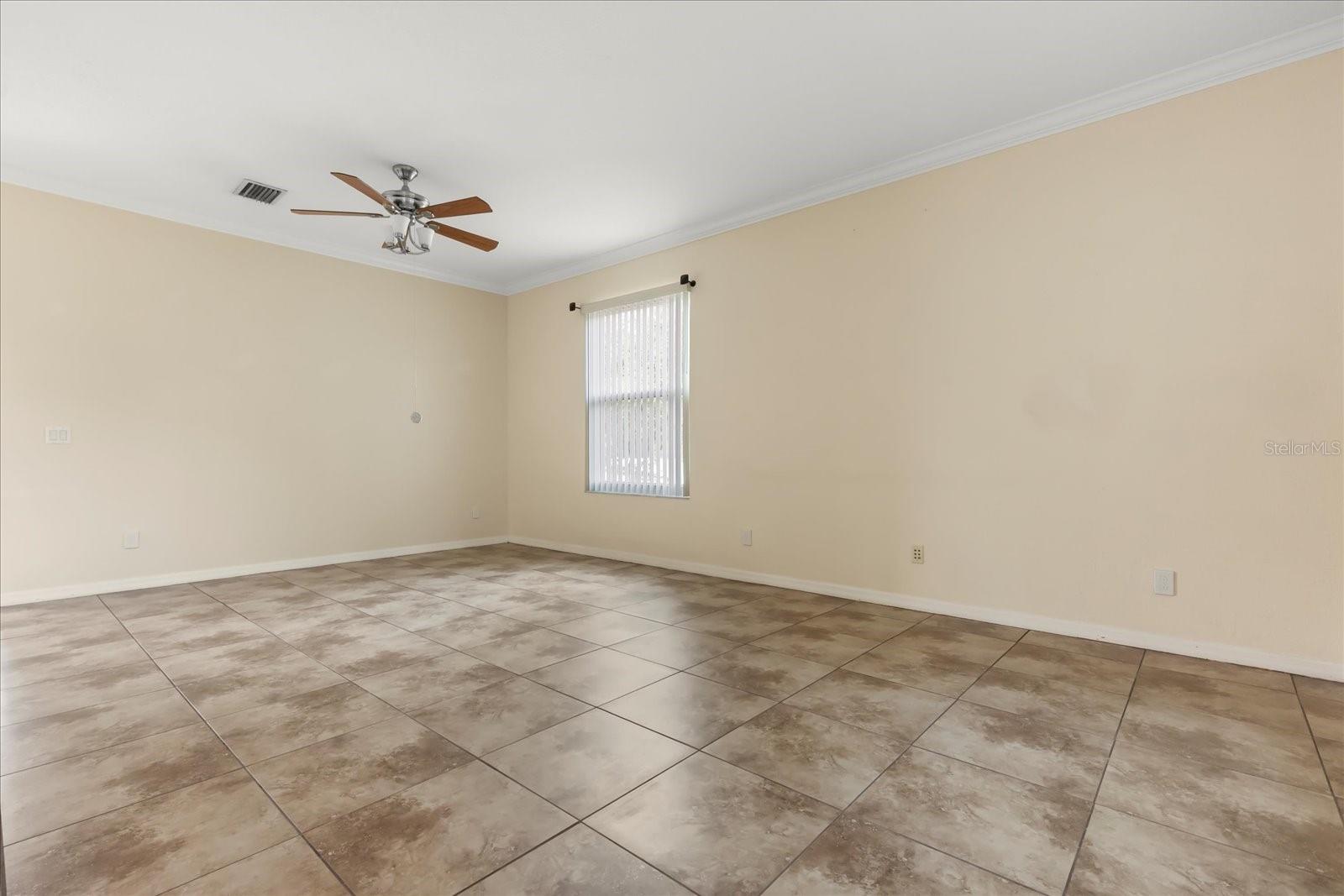 Listing photo id 25 for 9005 Pinebreeze Drive