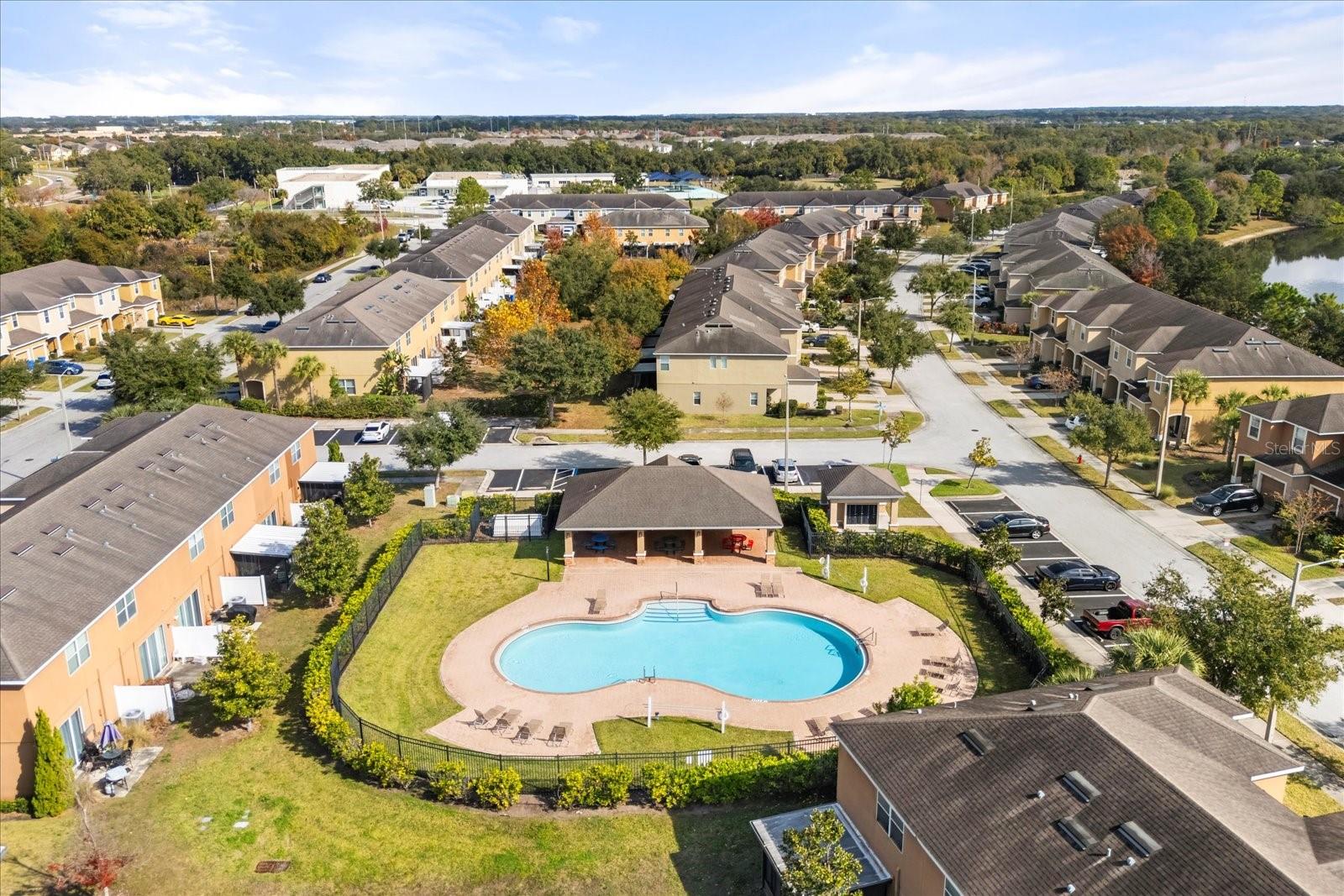 Listing photo id 47 for 9005 Pinebreeze Drive