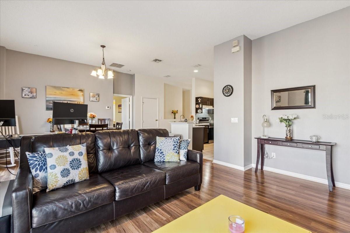 Image 16 of 37 For 10934 Derringer Drive