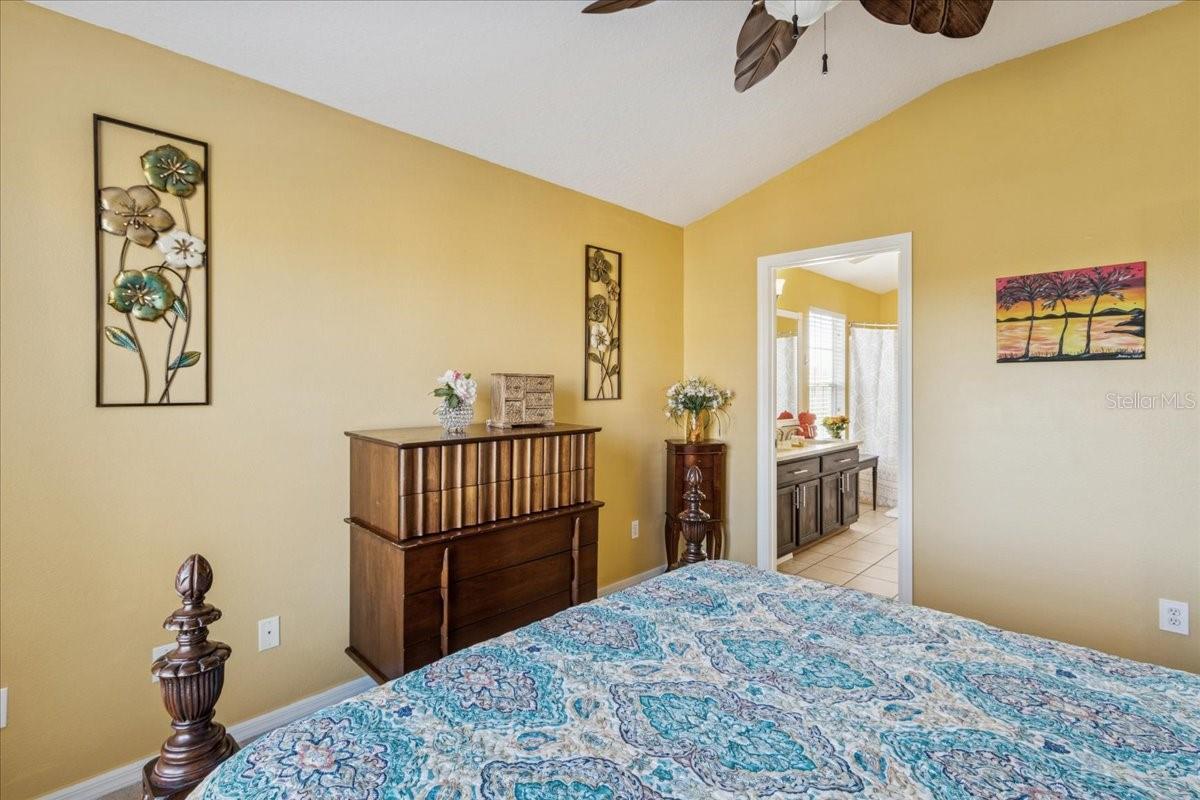 Image 19 of 37 For 10934 Derringer Drive