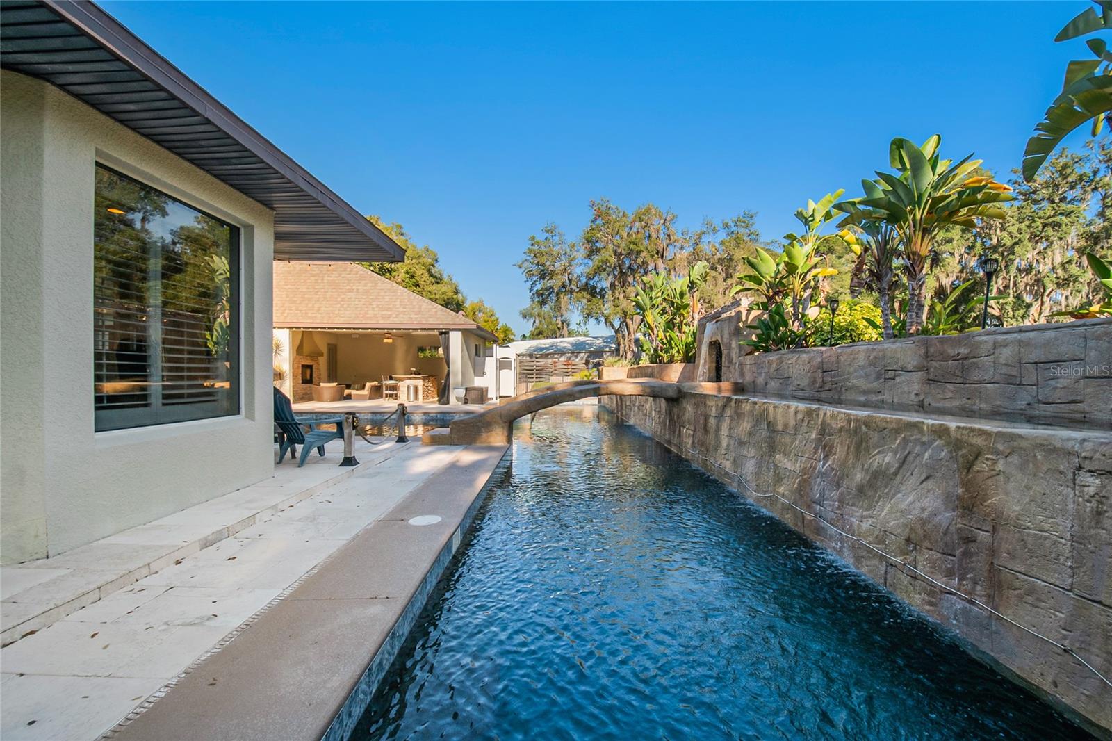 Image 16 of 94 For 183 Mcgregor Road