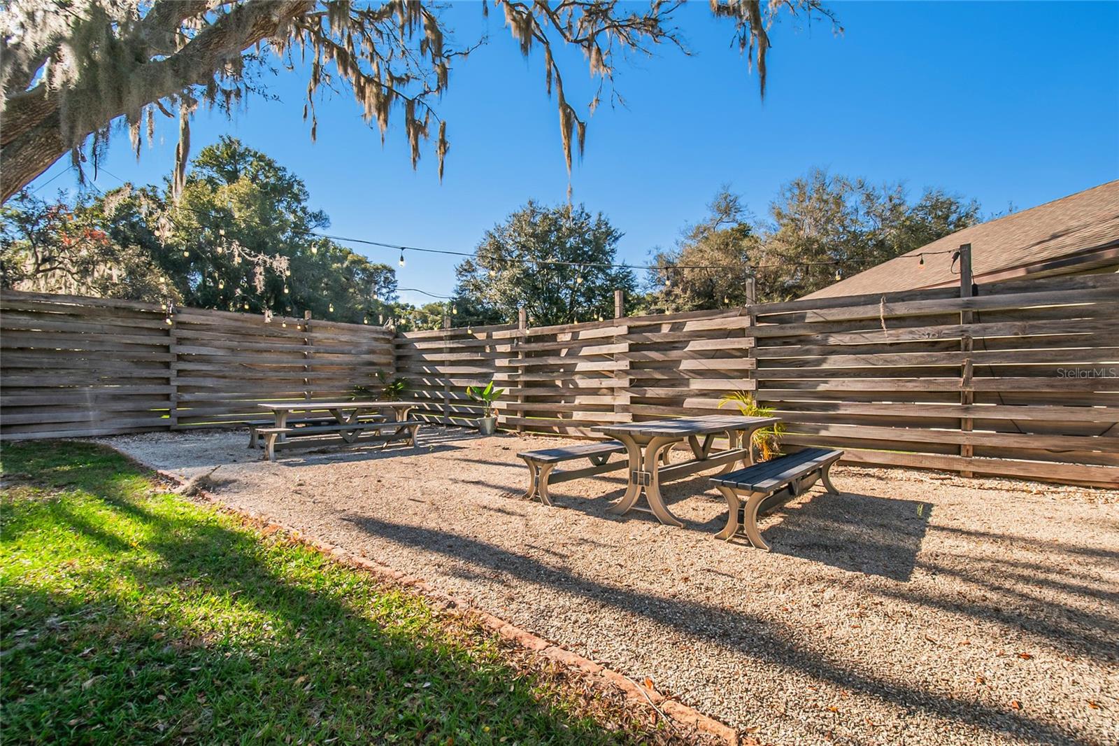 Image 24 of 94 For 183 Mcgregor Road