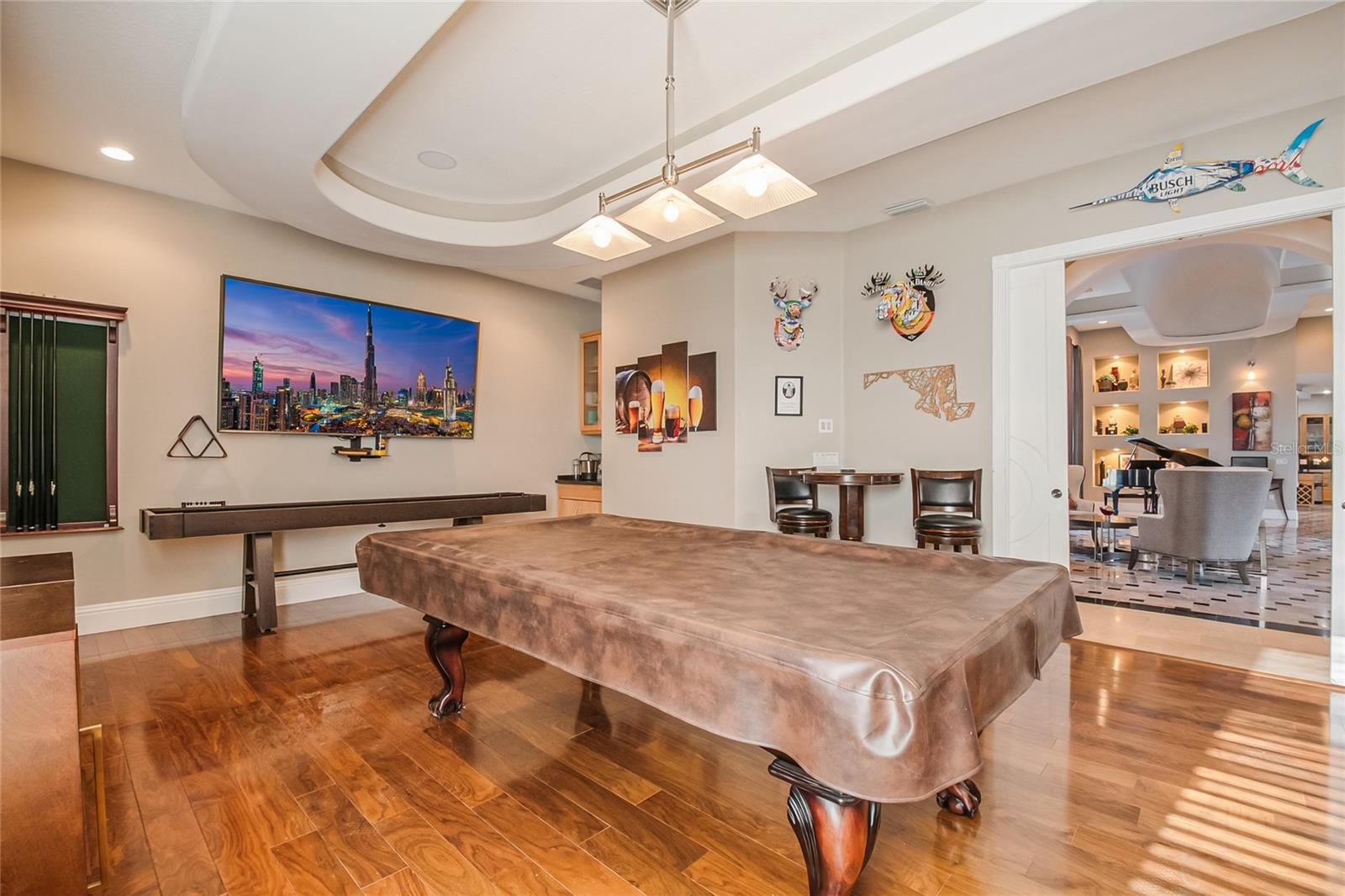 Image 37 of 94 For 183 Mcgregor Road