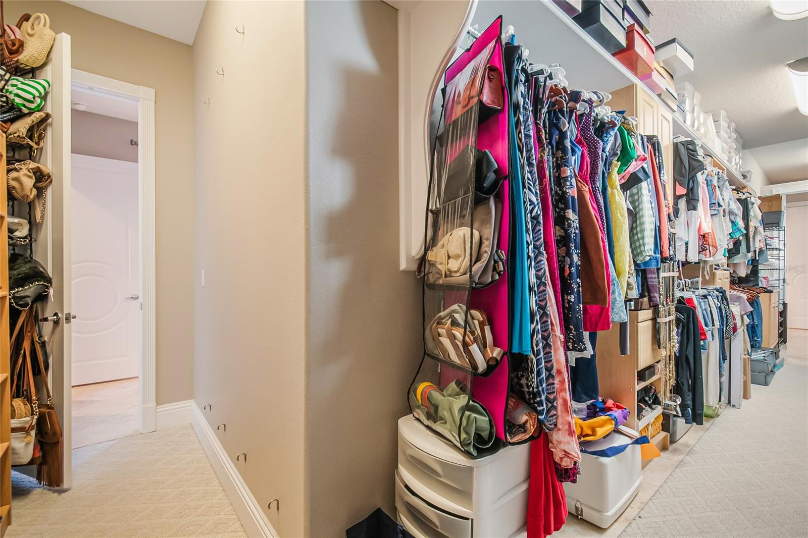 Image 48 of 94 For 183 Mcgregor Road