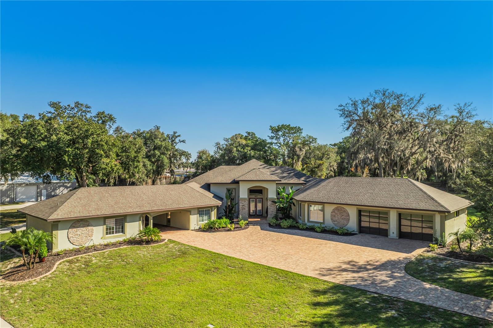 Image 5 of 94 For 183 Mcgregor Road