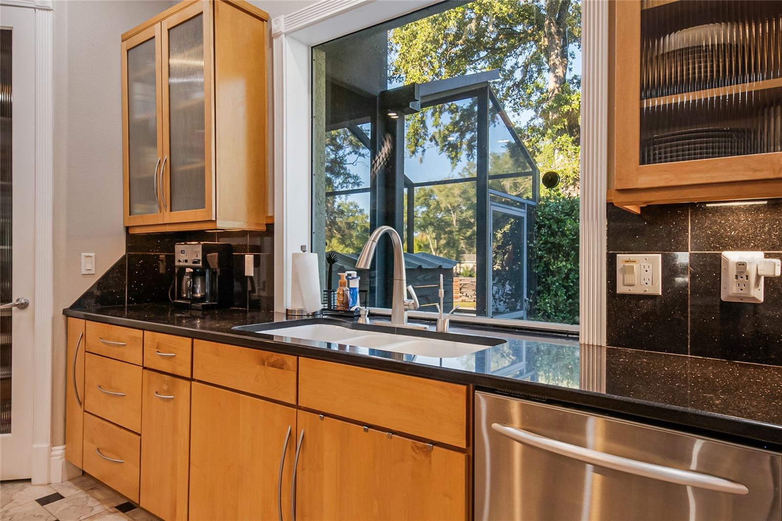 Image 59 of 94 For 183 Mcgregor Road