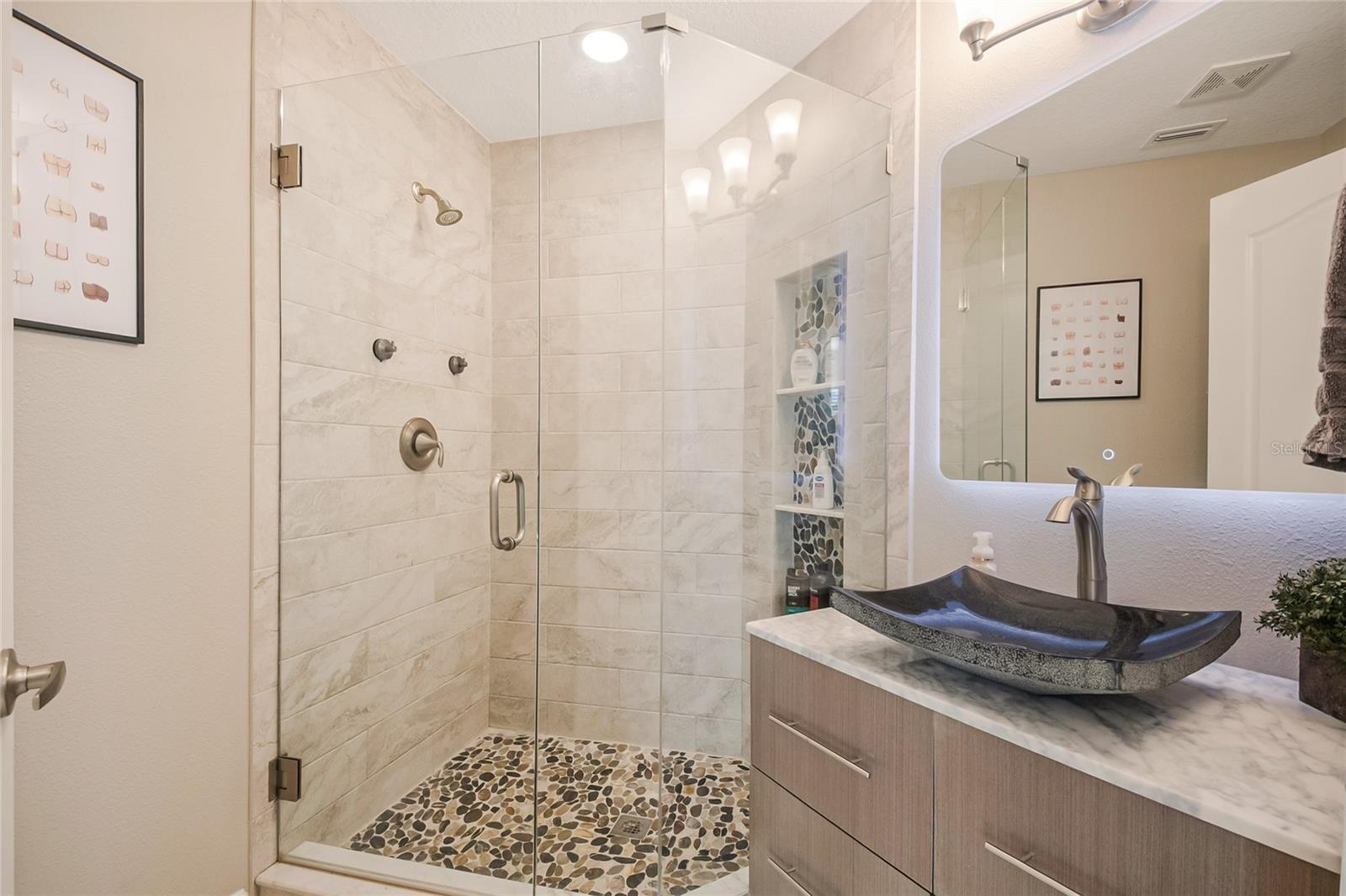 Image 67 of 94 For 183 Mcgregor Road