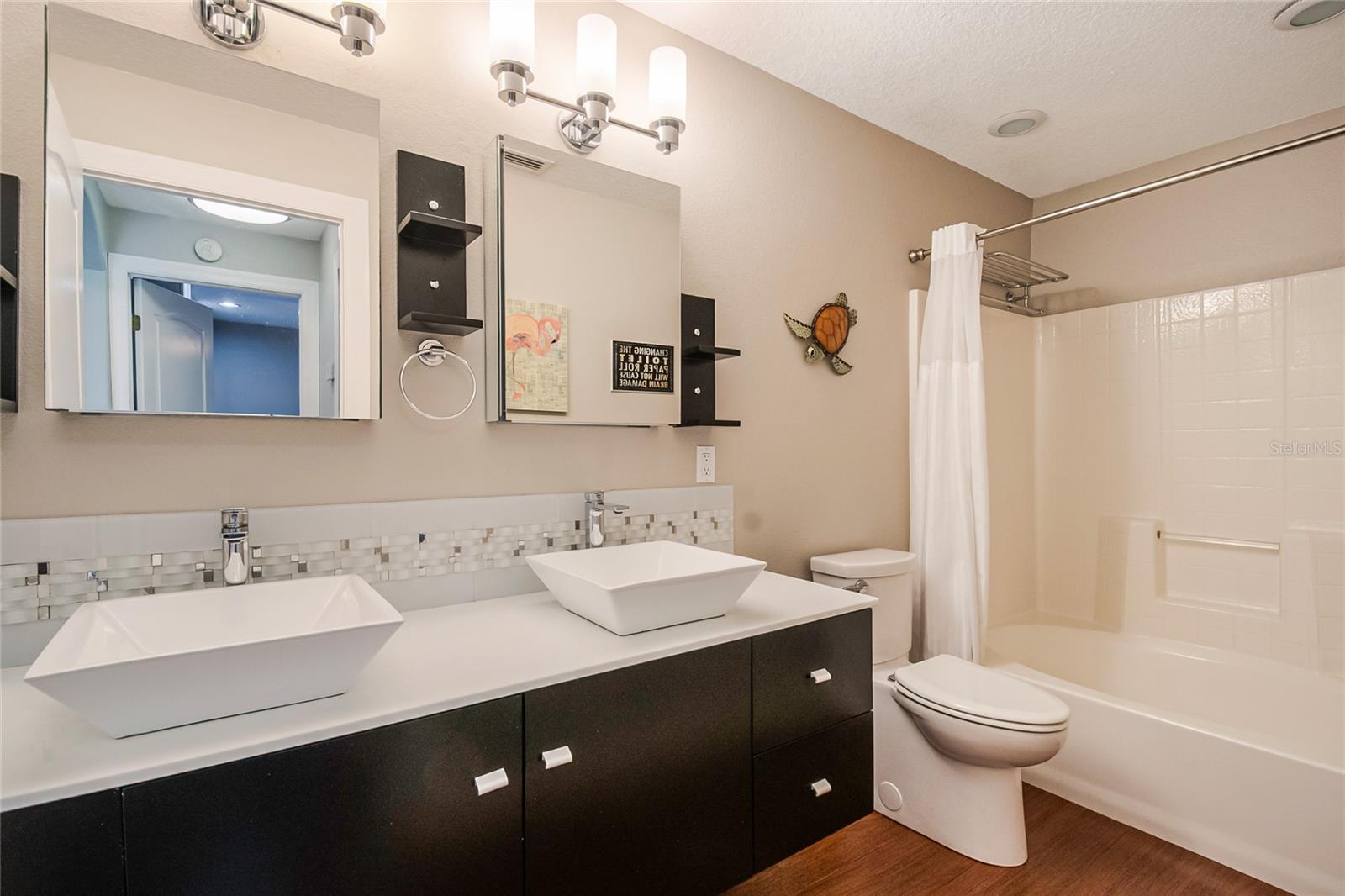 Image 77 of 94 For 183 Mcgregor Road