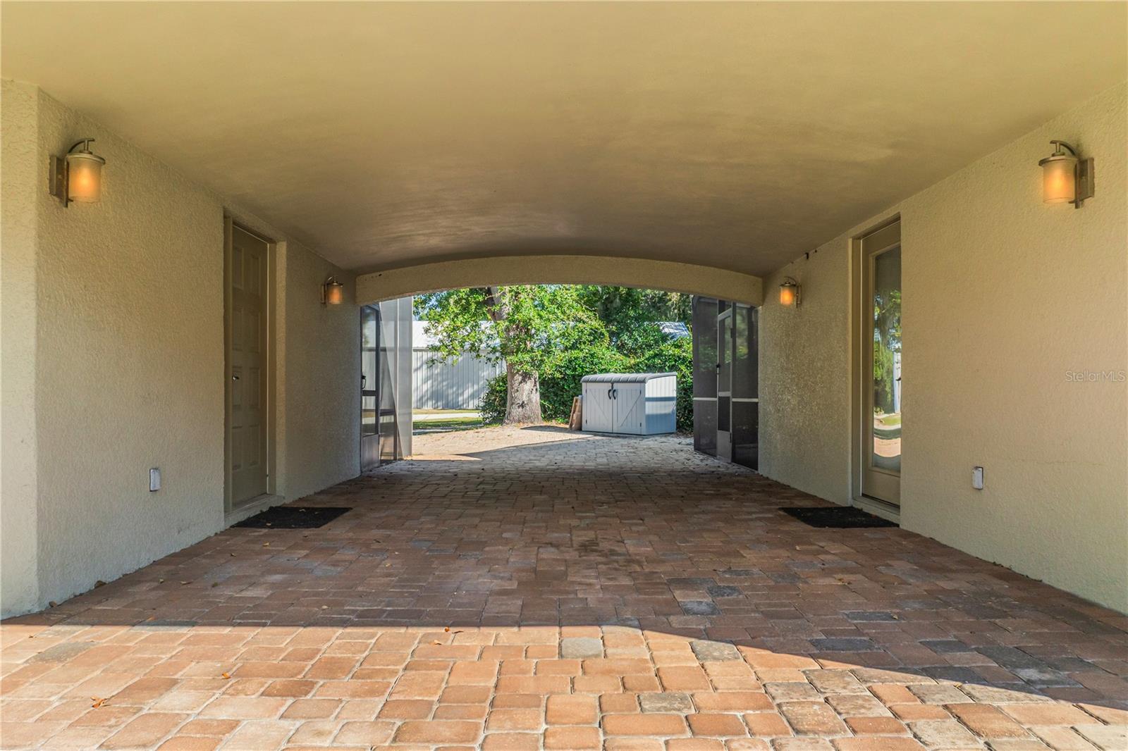 Image 8 of 94 For 183 Mcgregor Road