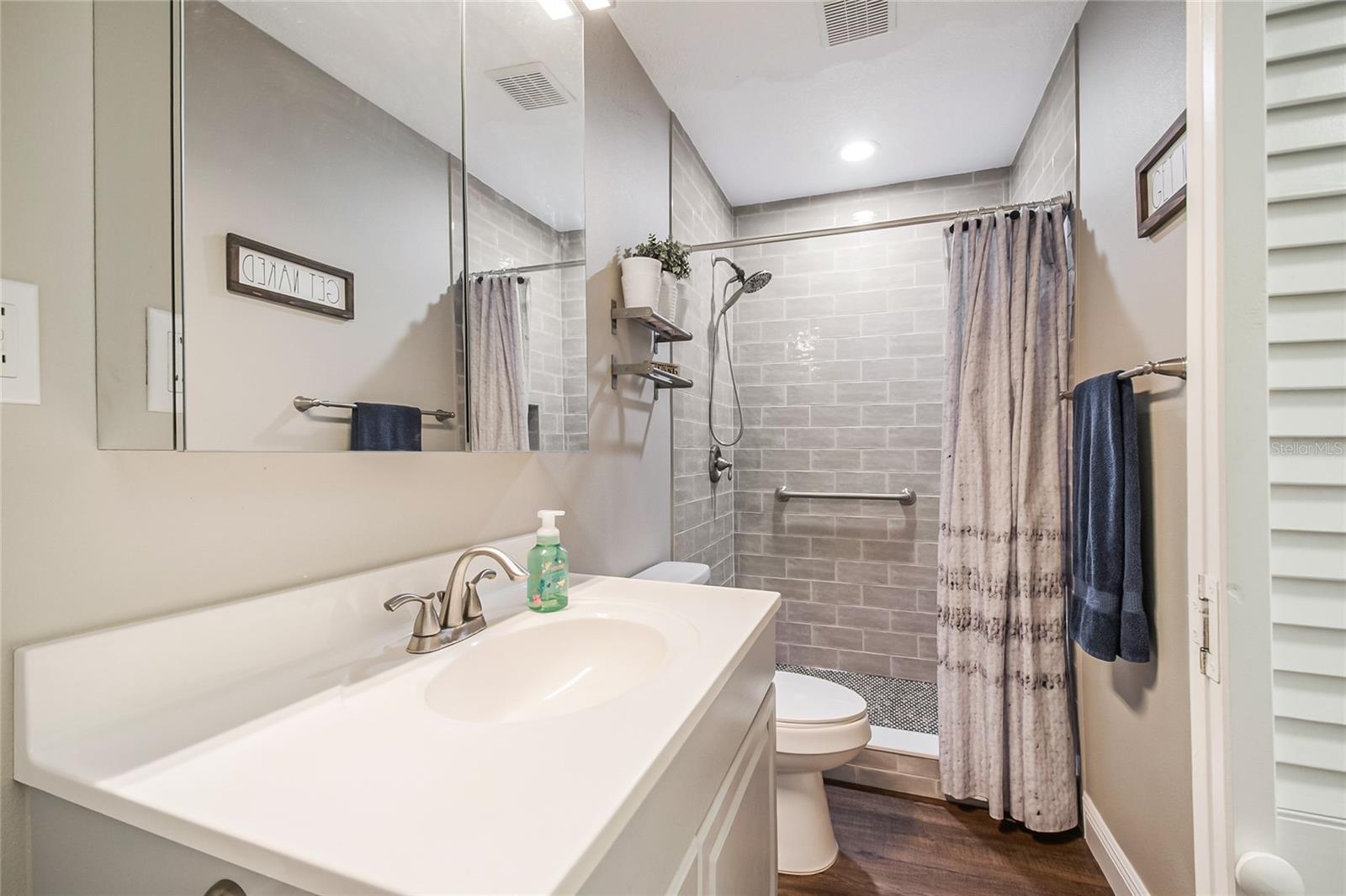 Image 91 of 94 For 183 Mcgregor Road